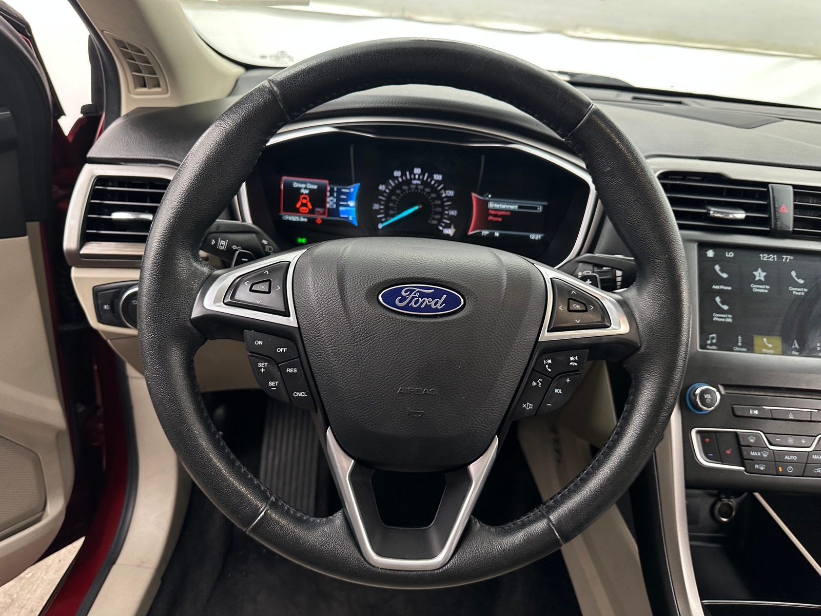 Thumbnail: 2017 Ford Fusion - 5