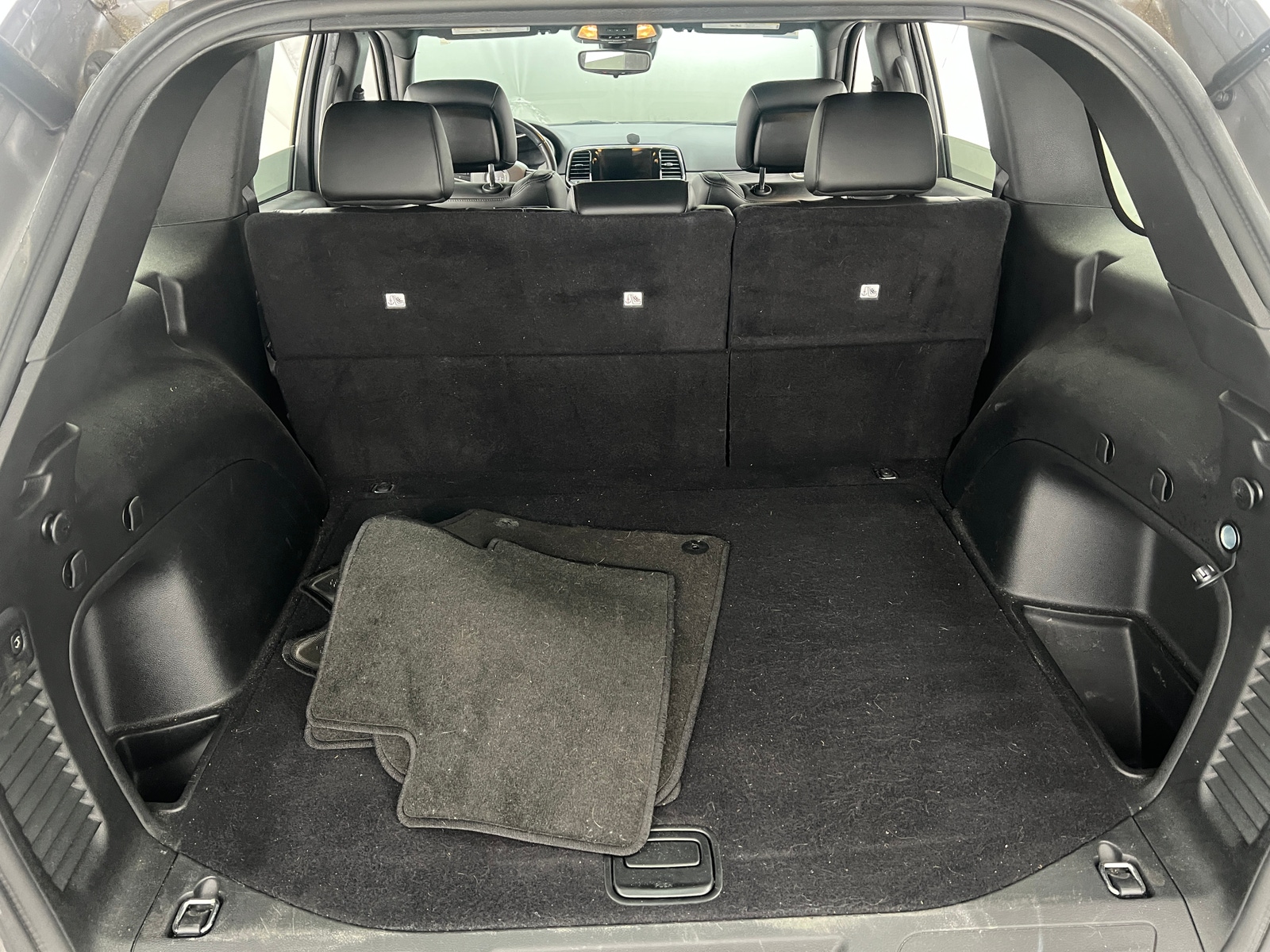 Thumbnail: 2021 Jeep Grand Cherokee - 6