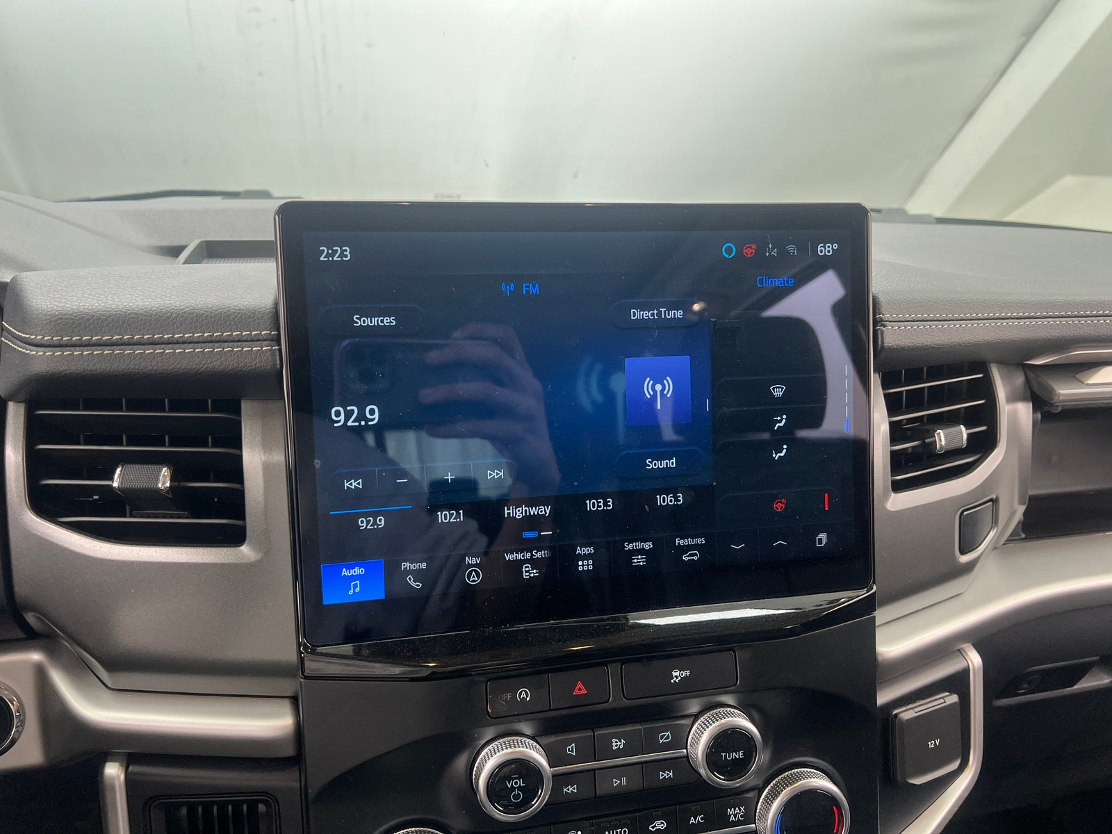 Thumbnail: 2024 Ford Expedition - 3