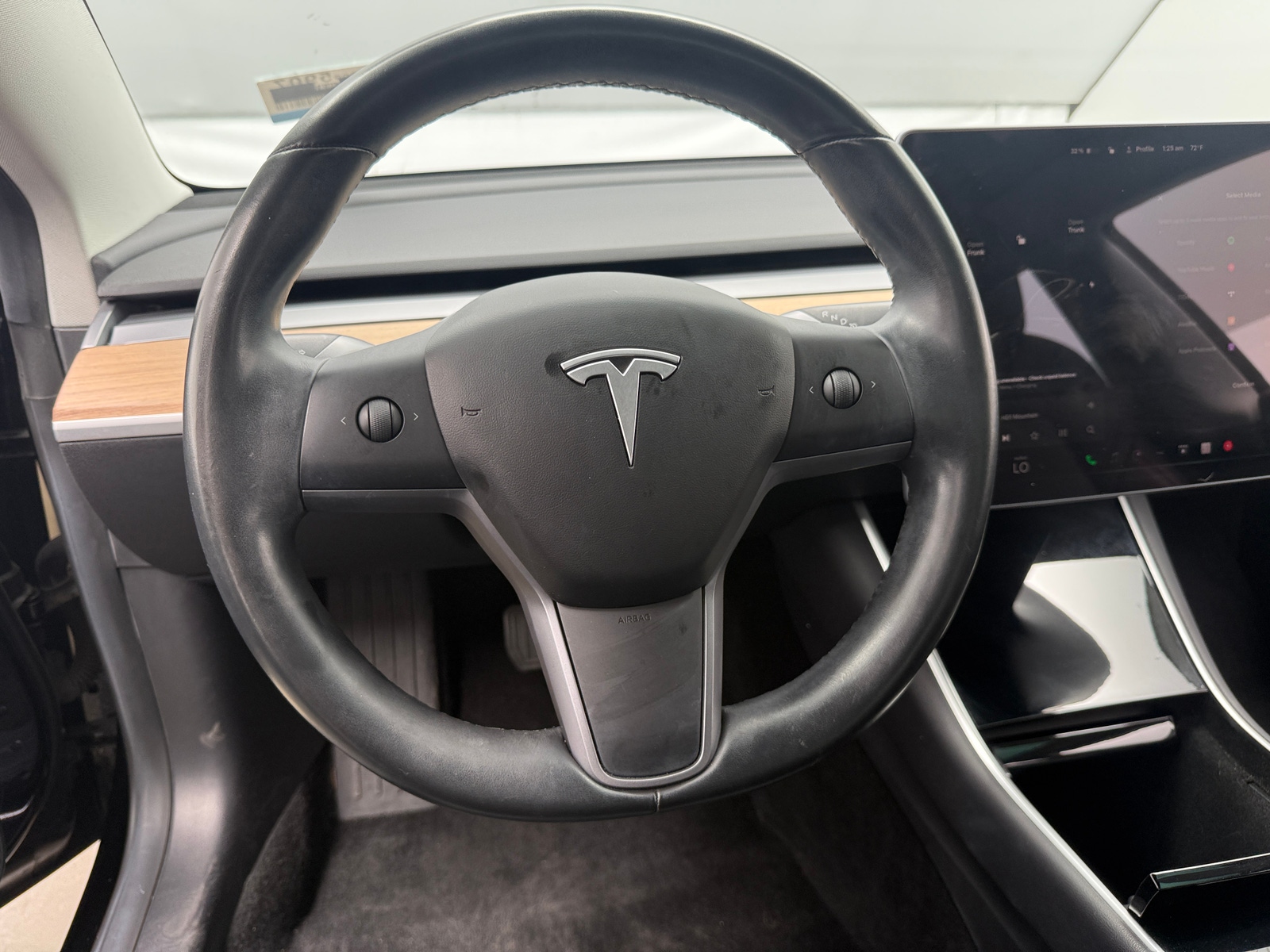Thumbnail: 2019 Tesla Model 3 - 4