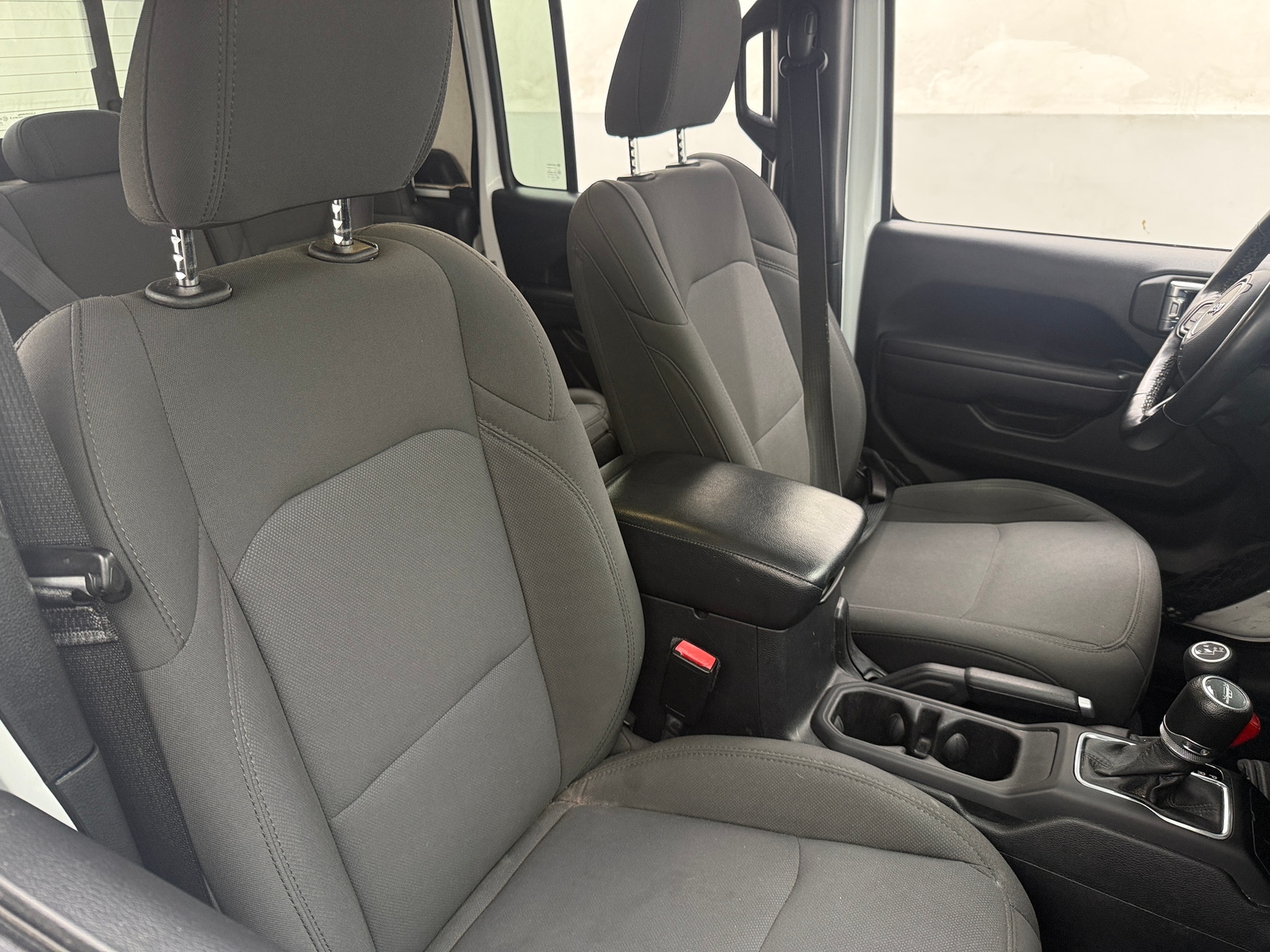 Thumbnail: 2021 Jeep Gladiator - 2