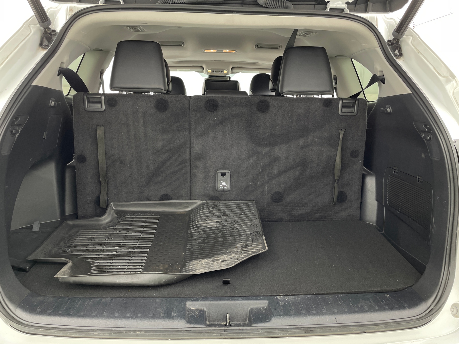 Thumbnail: 2023 Toyota Highlander - 6