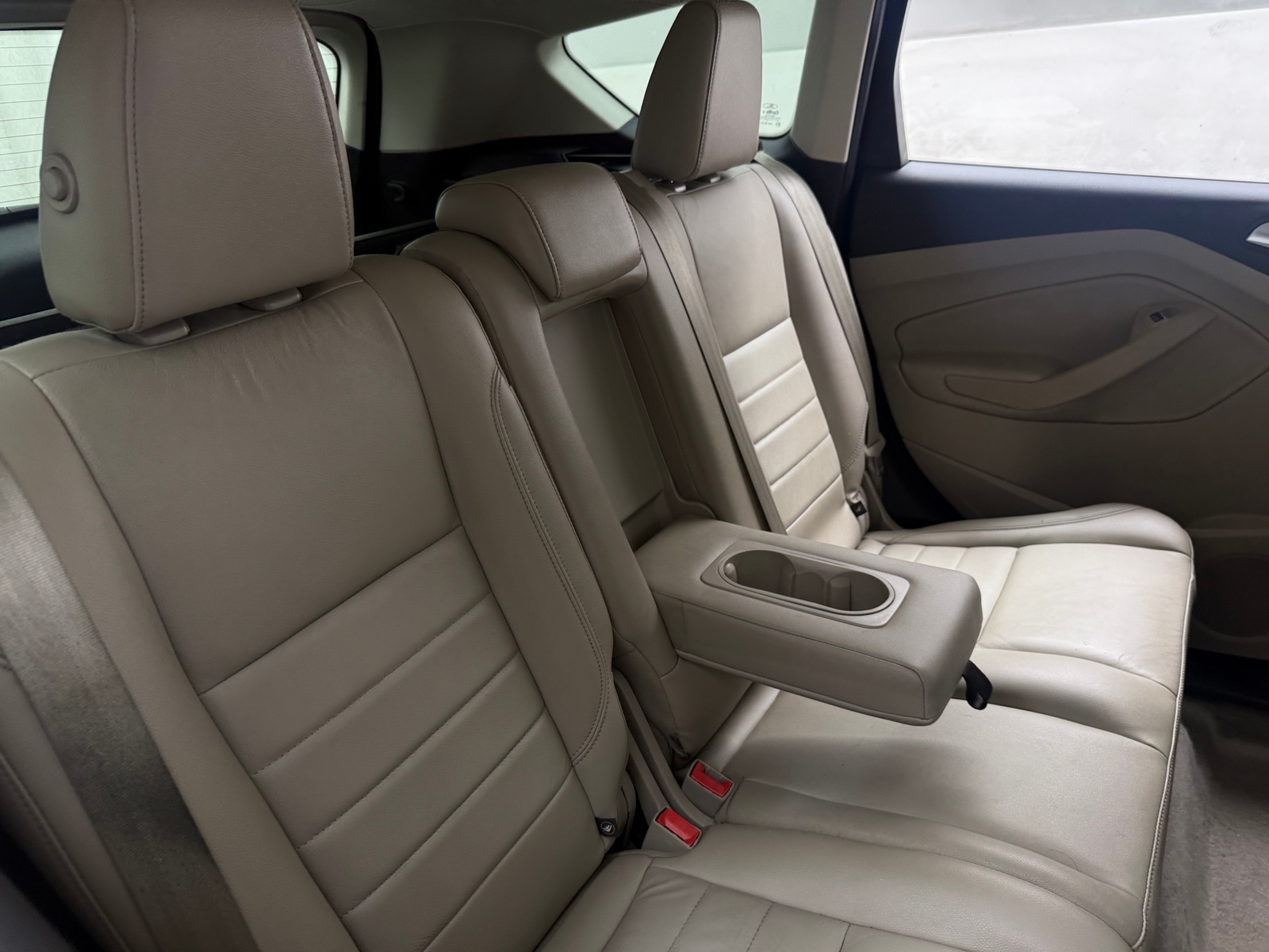 Thumbnail: 2016 Ford Escape - 5