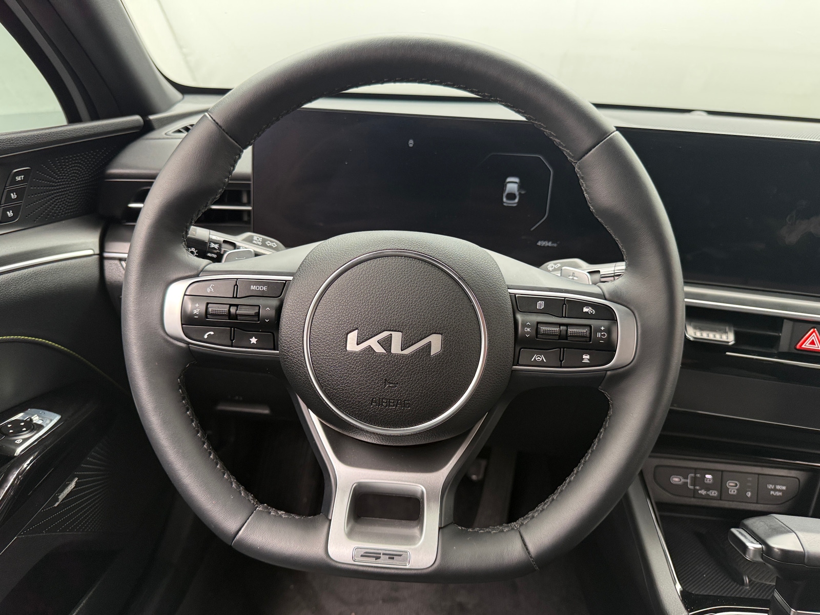 Thumbnail: 2025 Kia K5 - 4