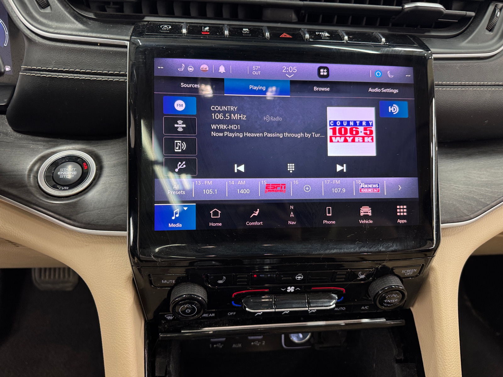 Thumbnail: 2021 Jeep Grand Cherokee L - 3