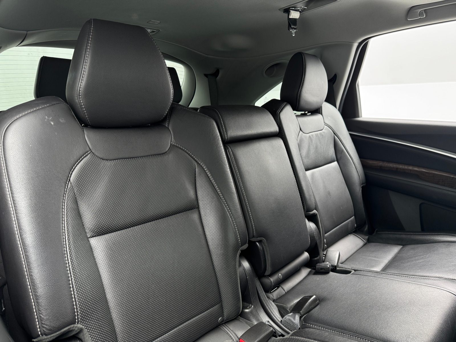 Thumbnail: 2020 Acura MDX - 5