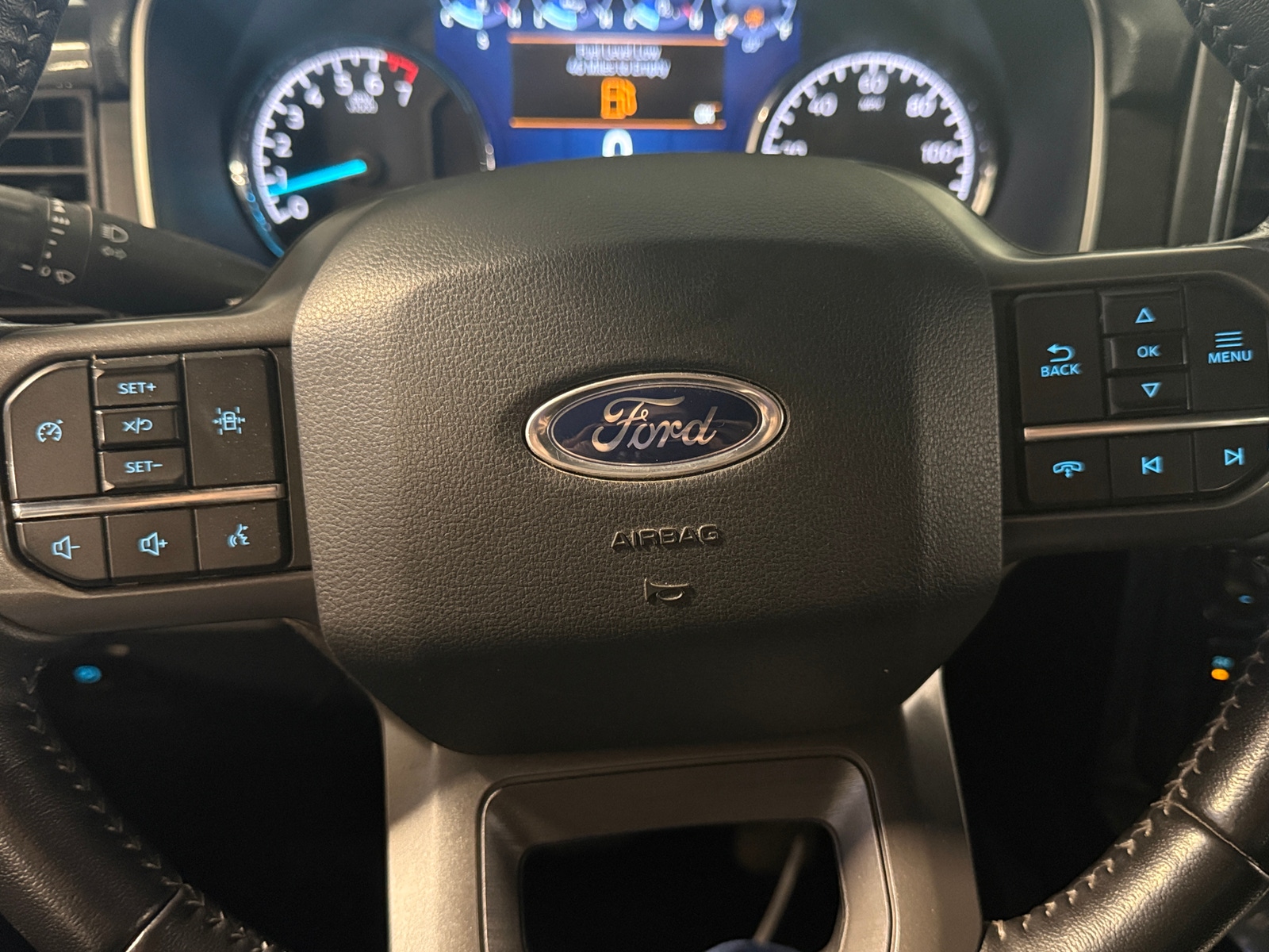 Thumbnail: 2022 Ford Econoline - 5