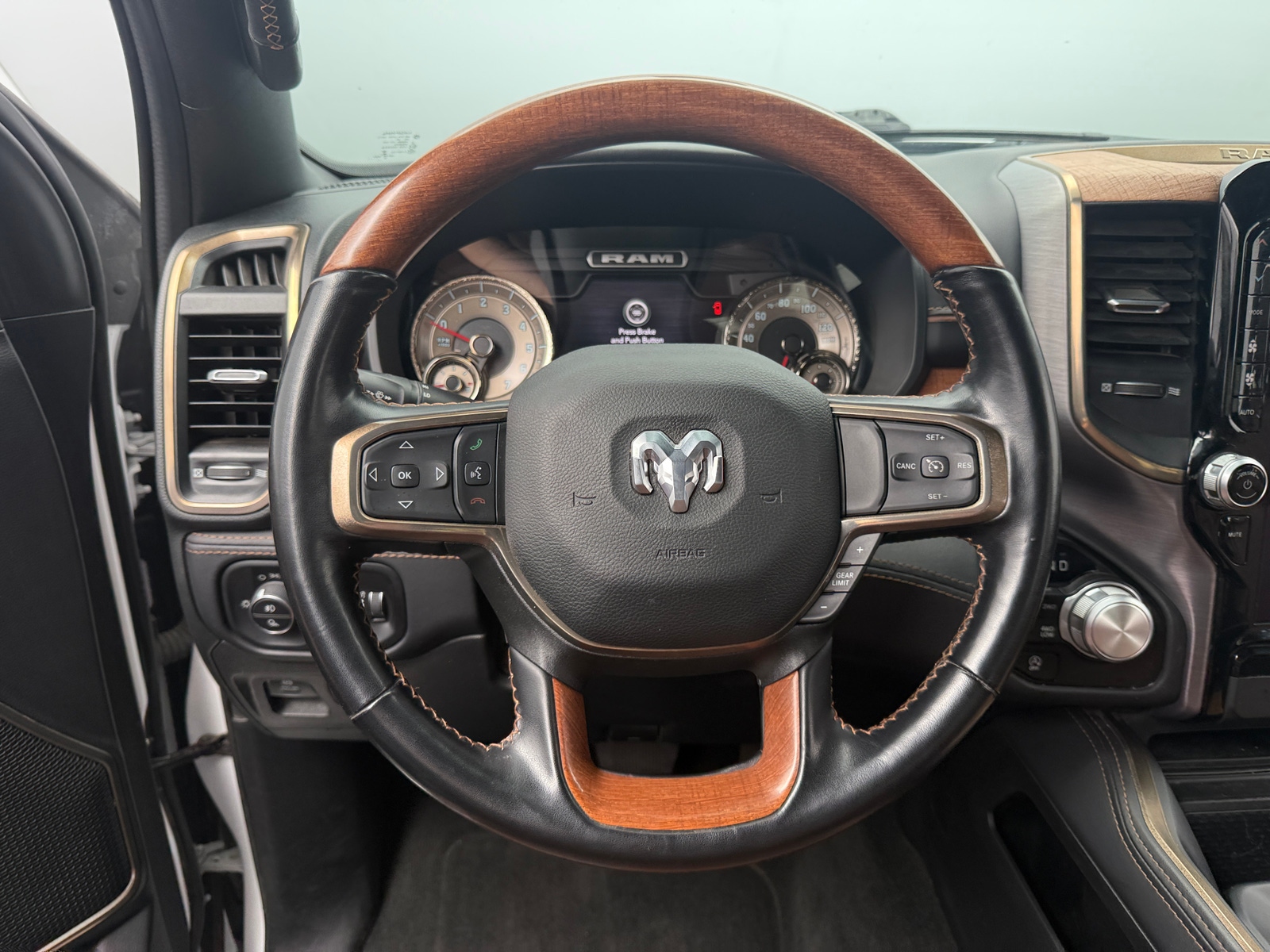 Thumbnail: 2022 RAM 1500 - 4