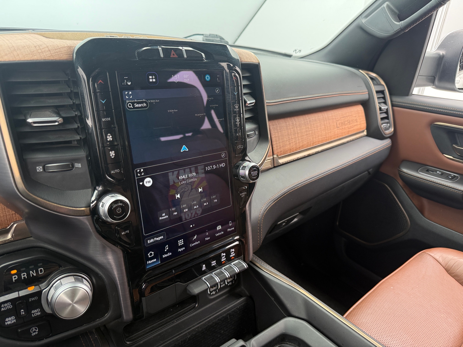 Thumbnail: 2022 RAM 1500 - 3