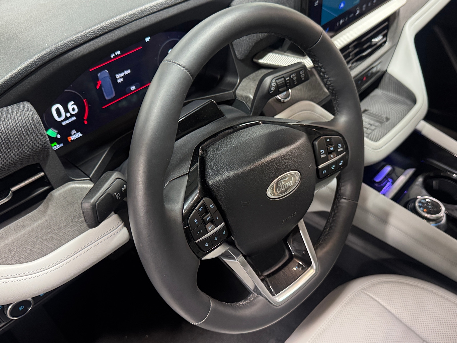 Thumbnail: 2025 Ford Explorer - 4