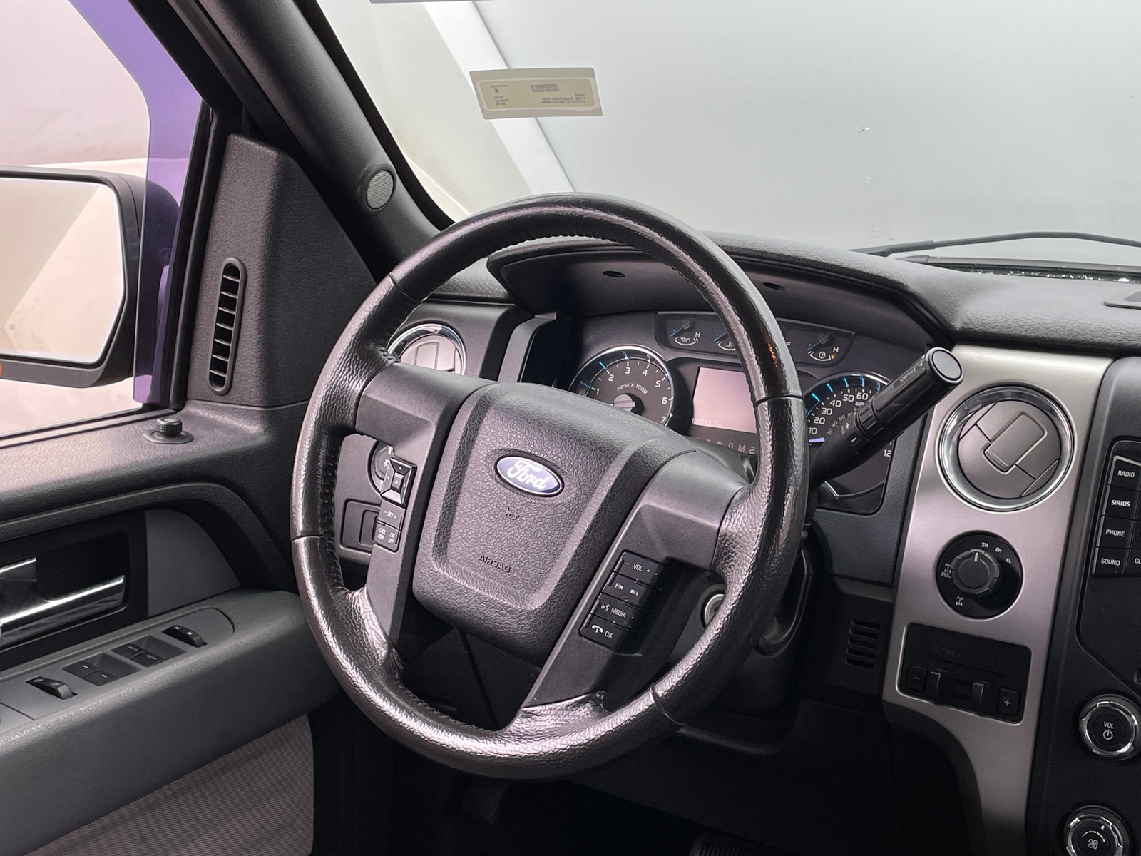 Thumbnail: 2014 Ford Econoline - 4