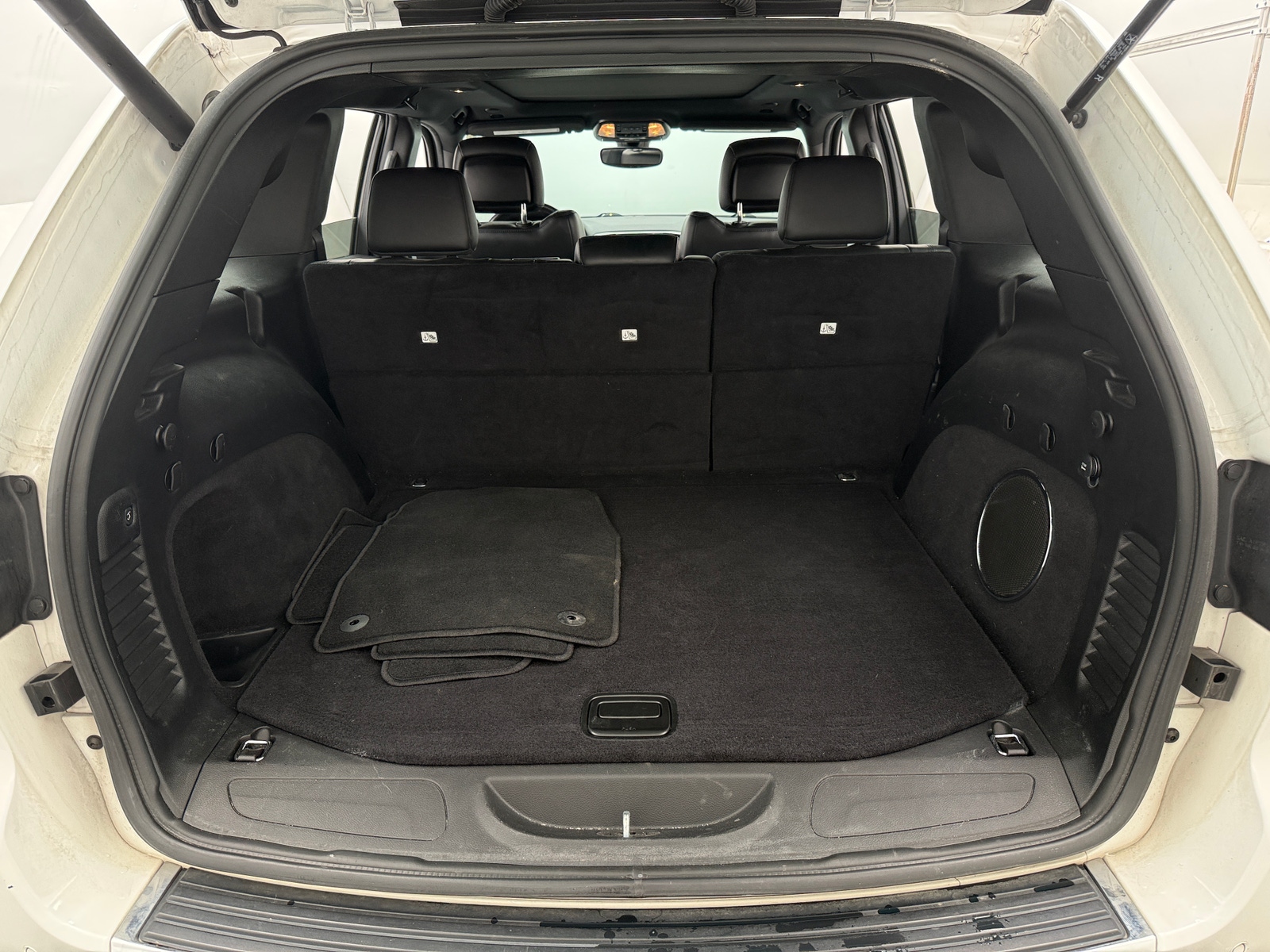 Thumbnail: 2021 Jeep Grand Cherokee - 6