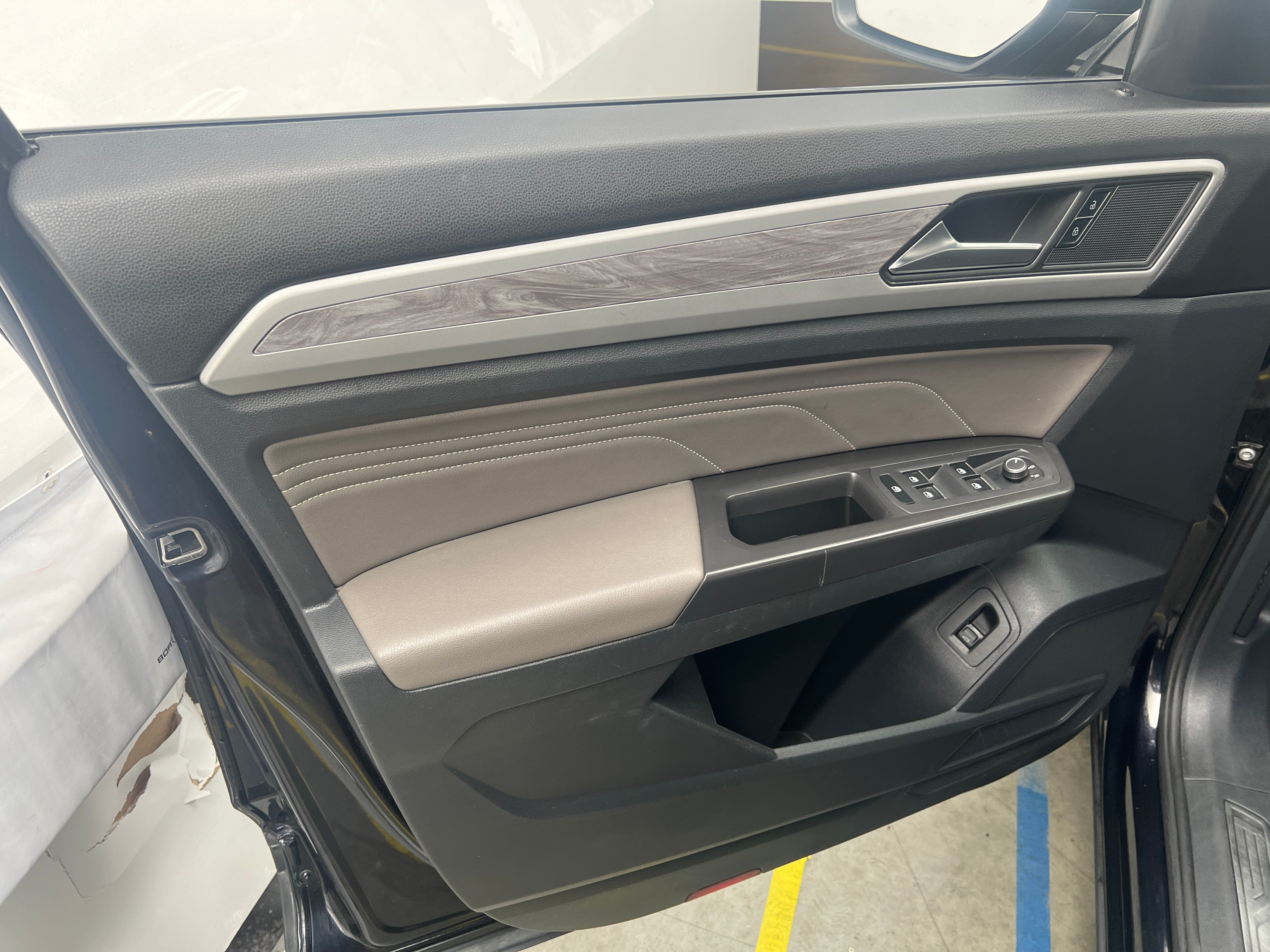 2023 Volkswagen Atlas Cross Sport