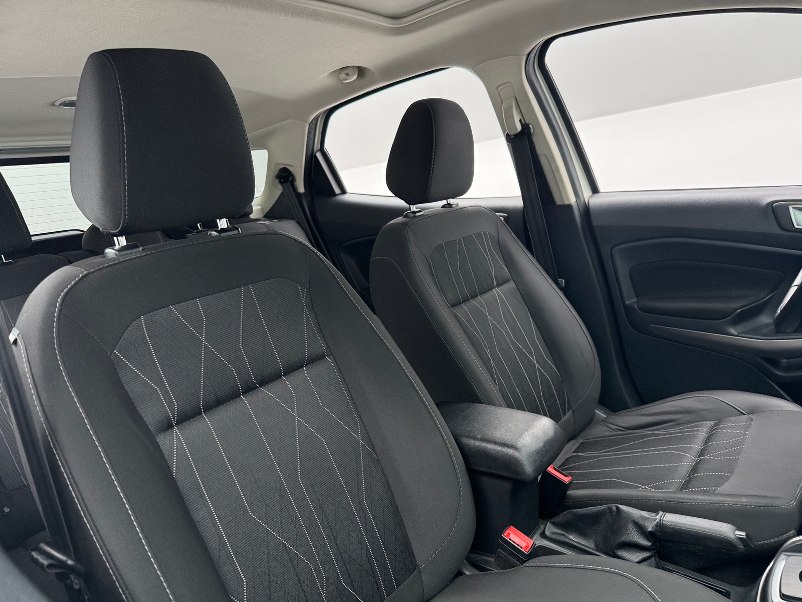 Thumbnail: 2019 Ford EcoSport - 2