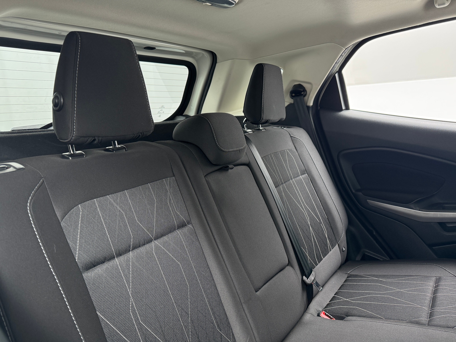 Thumbnail: 2019 Ford EcoSport - 6