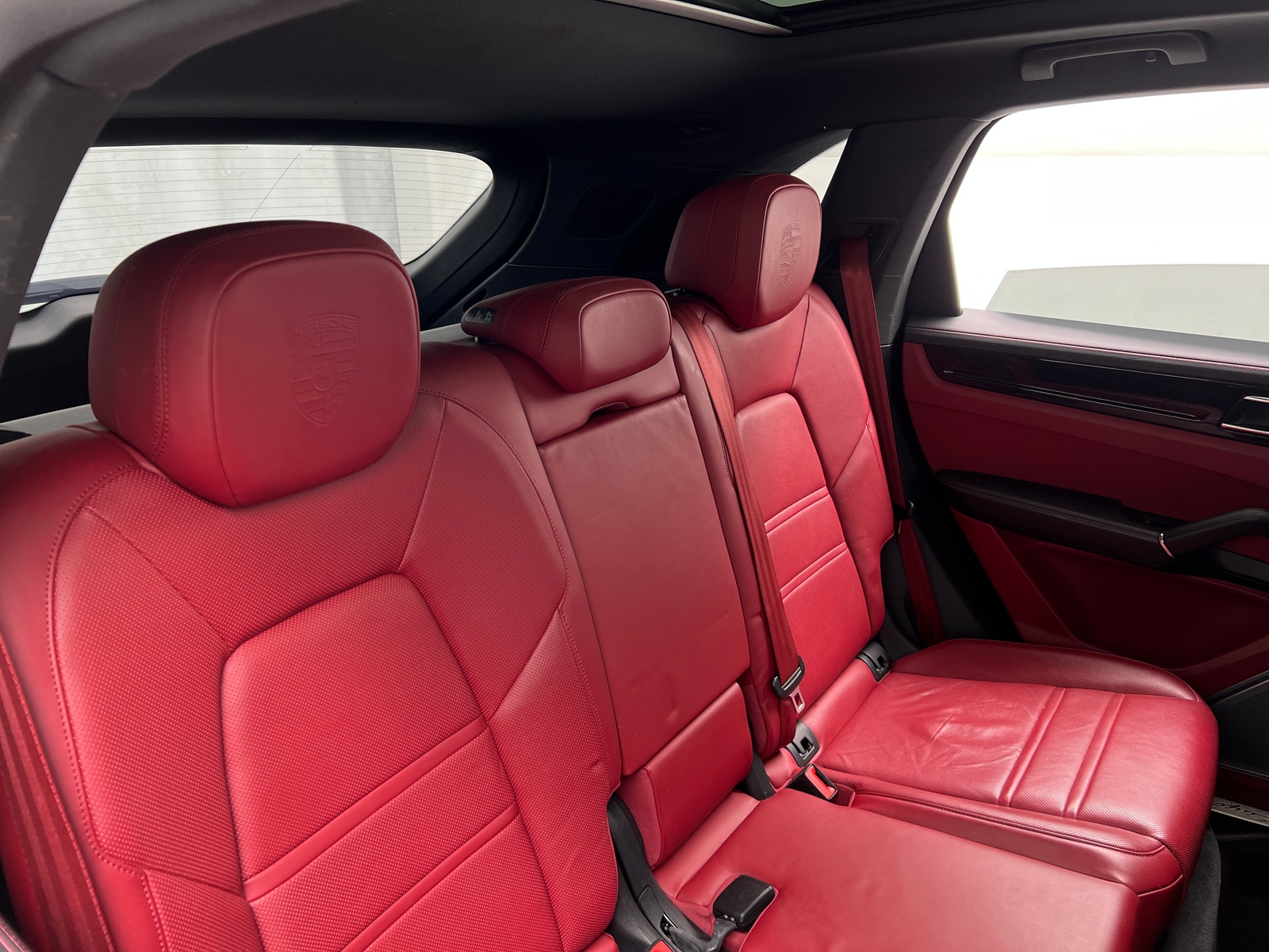 Thumbnail: 2020 Porsche Cayenne - 5