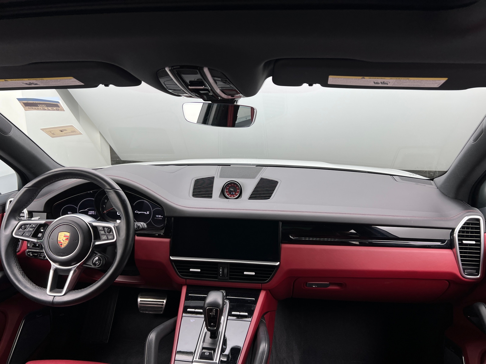 Thumbnail: 2020 Porsche Cayenne - 2