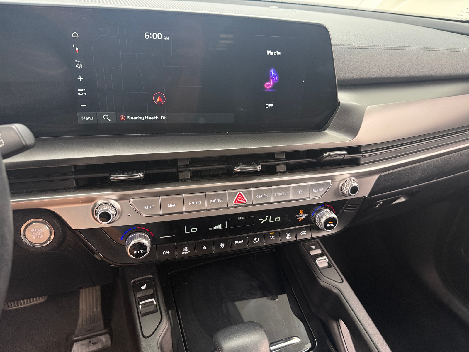 Thumbnail: 2024 Kia Telluride - 3