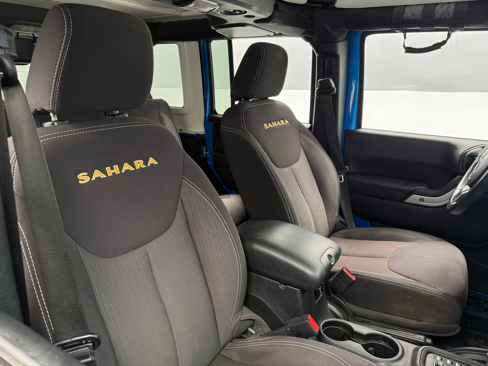 Thumbnail: 2015 Jeep Wrangler - 2