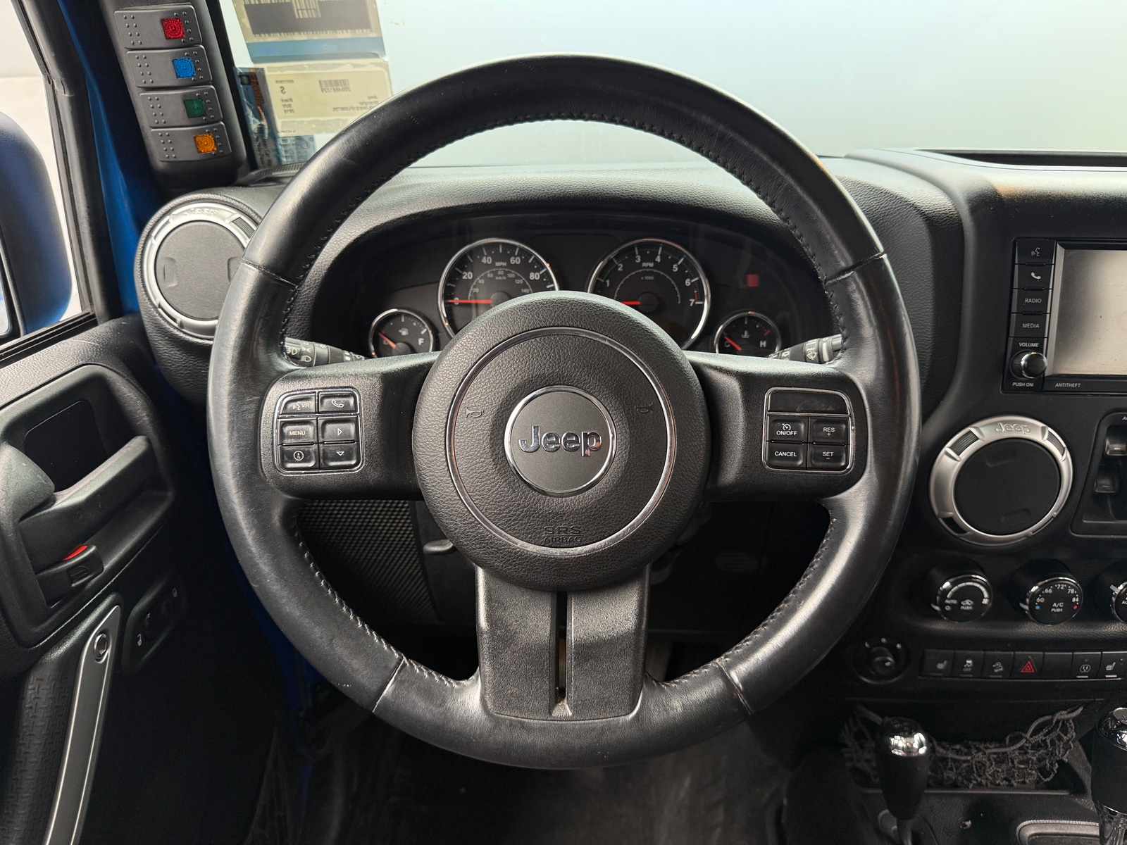 Thumbnail: 2015 Jeep Wrangler - 5