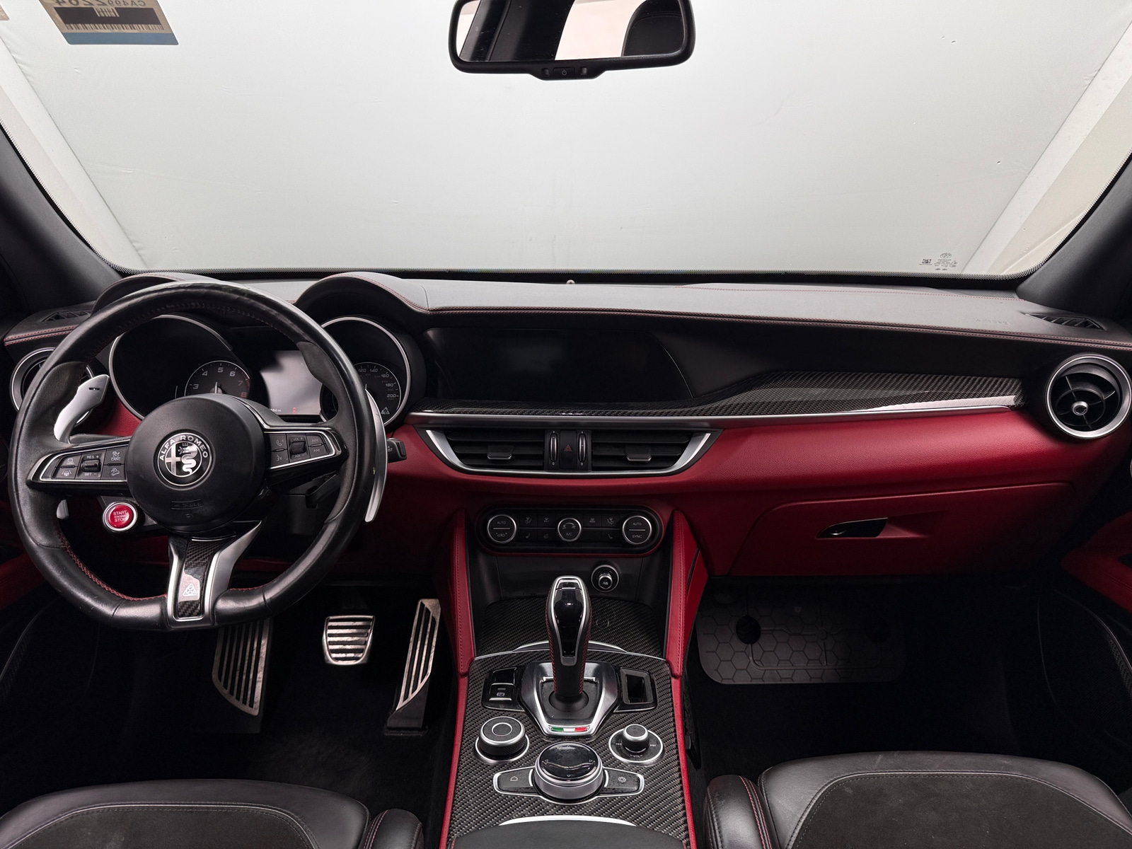 Thumbnail: 2020 Alfa Romeo Stelvio - 2