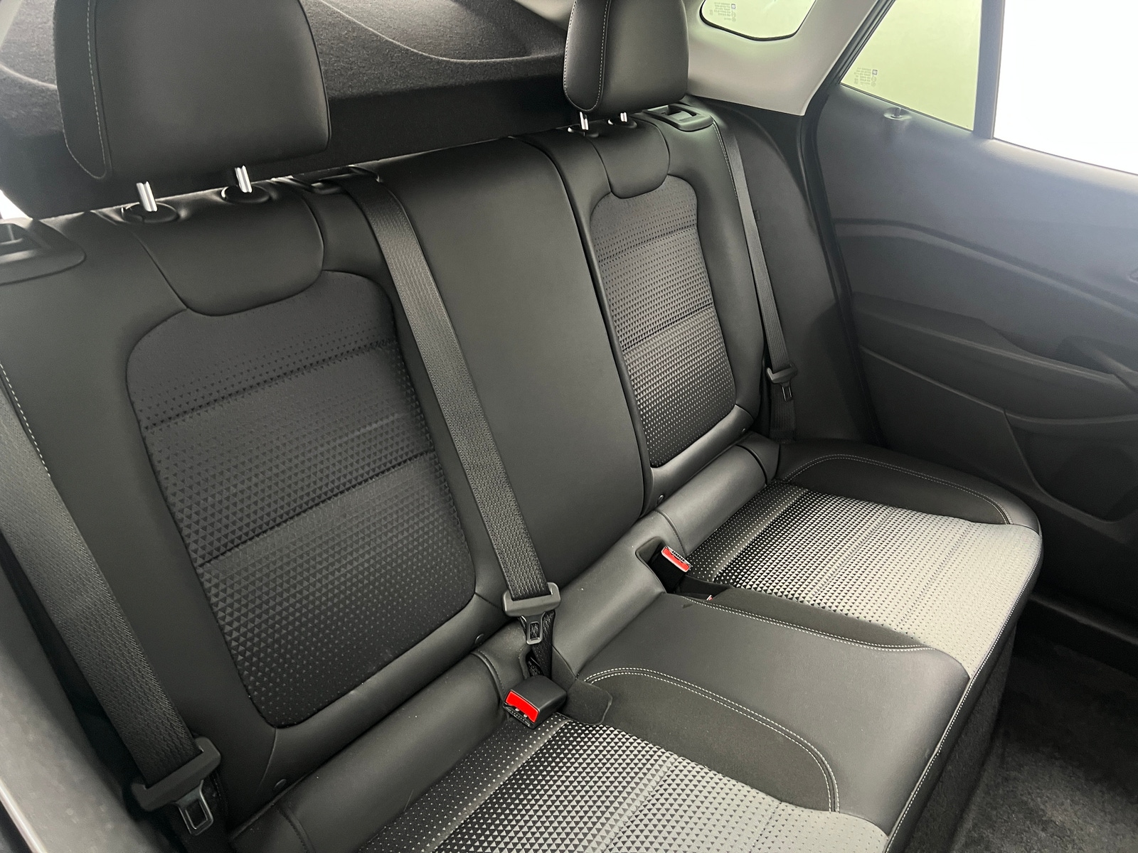 Thumbnail: 2025 Chevrolet Trax - 6