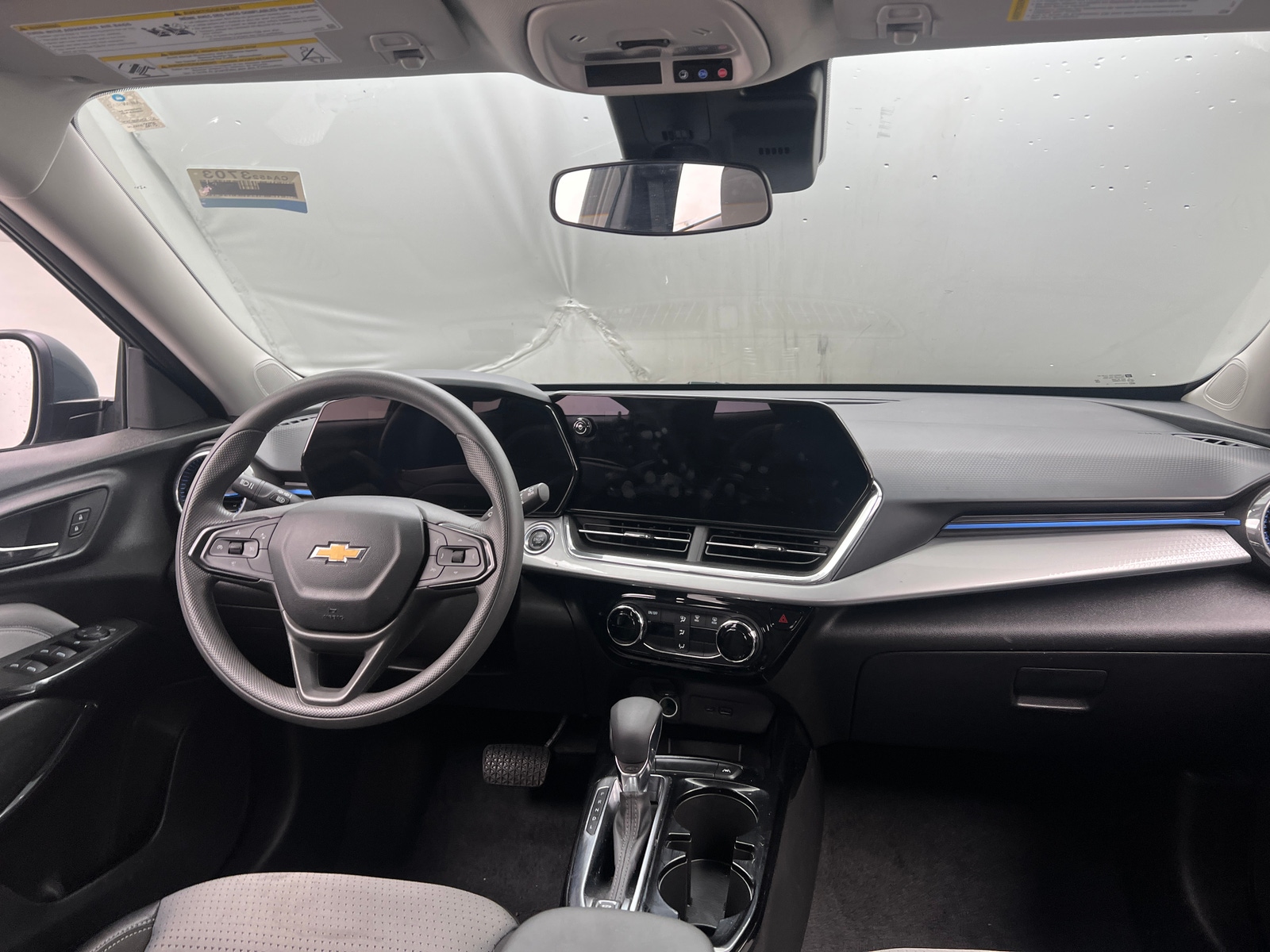 Thumbnail: 2025 Chevrolet Trax - 3