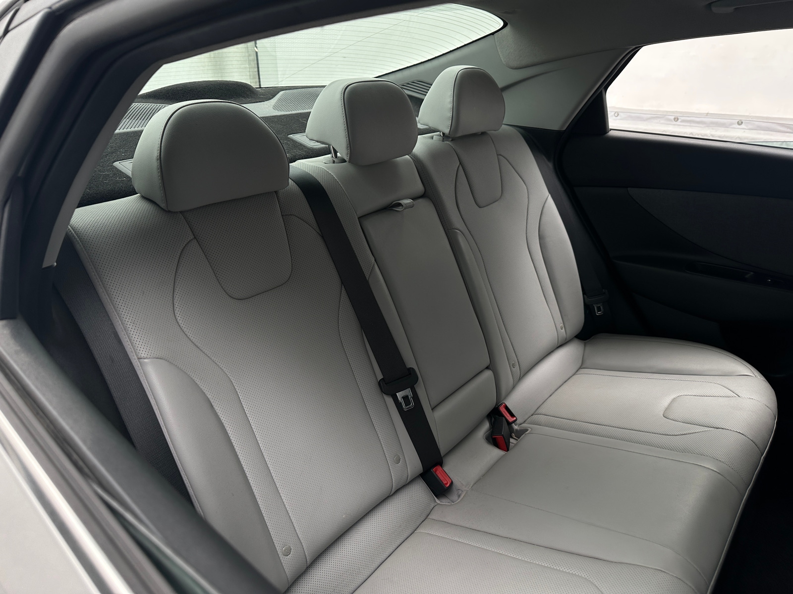 Thumbnail: 2023 Hyundai Elantra - 5