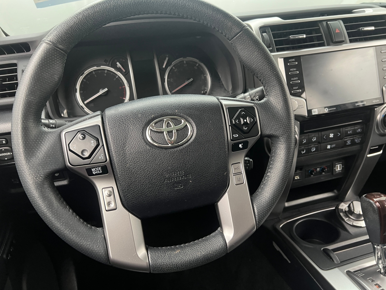 Thumbnail: 2022 Toyota 4Runner - 4
