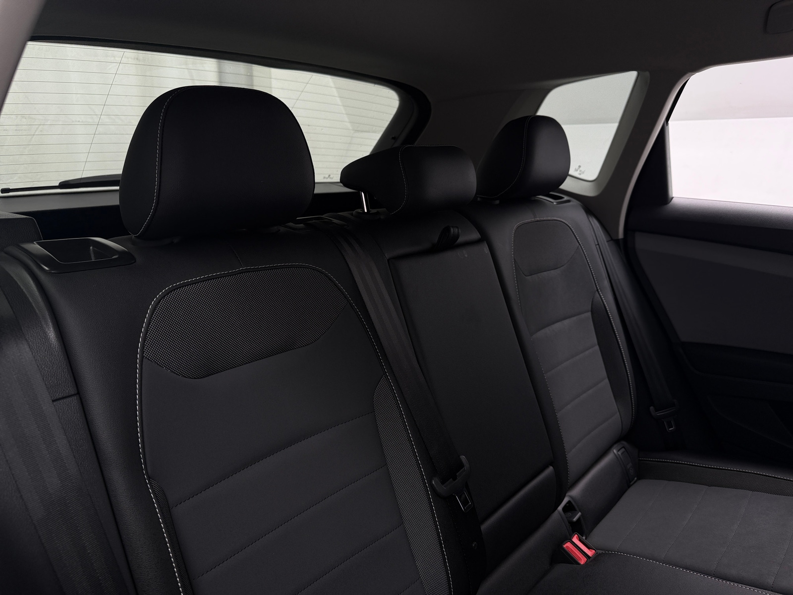 Thumbnail: 2022 Volkswagen Taos - 5