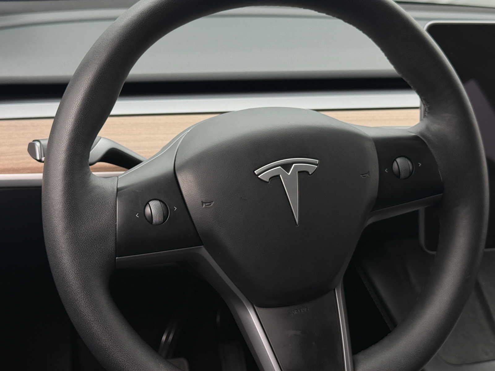 Thumbnail: 2024 Tesla Model Y - 4