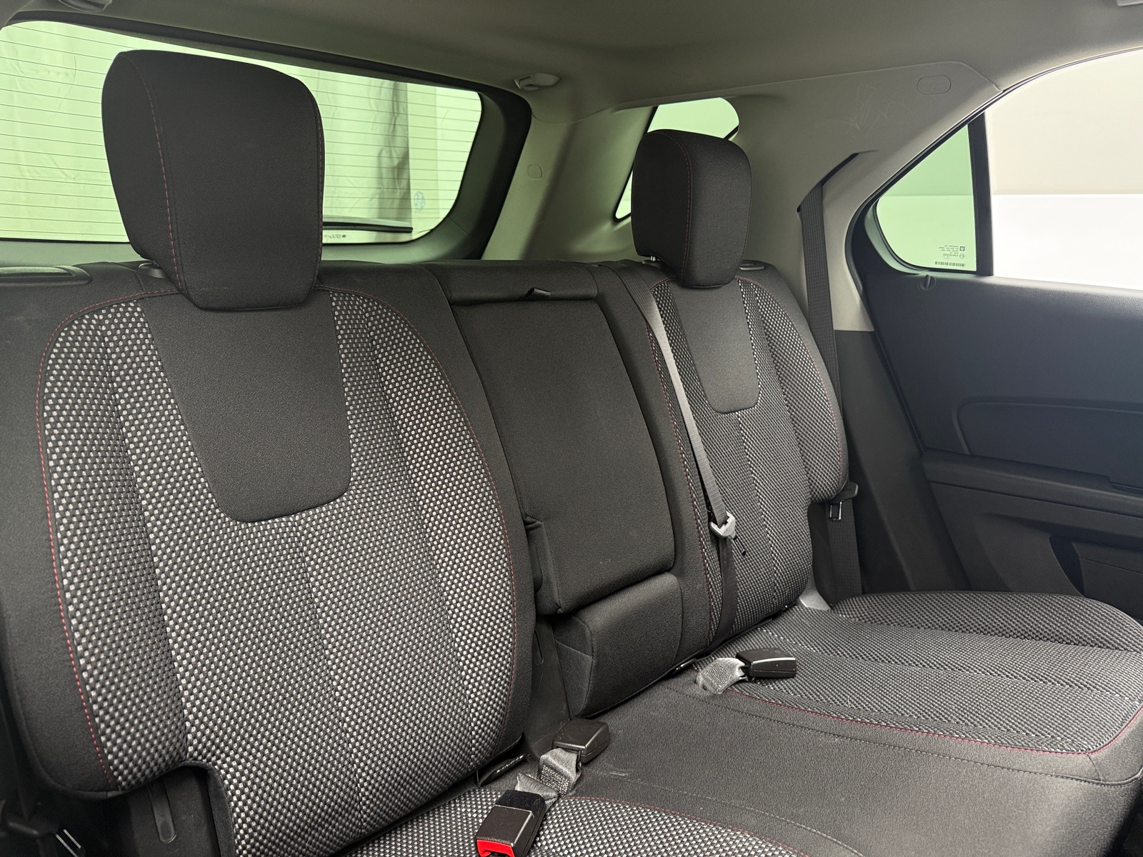 Thumbnail: 2017 Chevrolet Equinox - 6