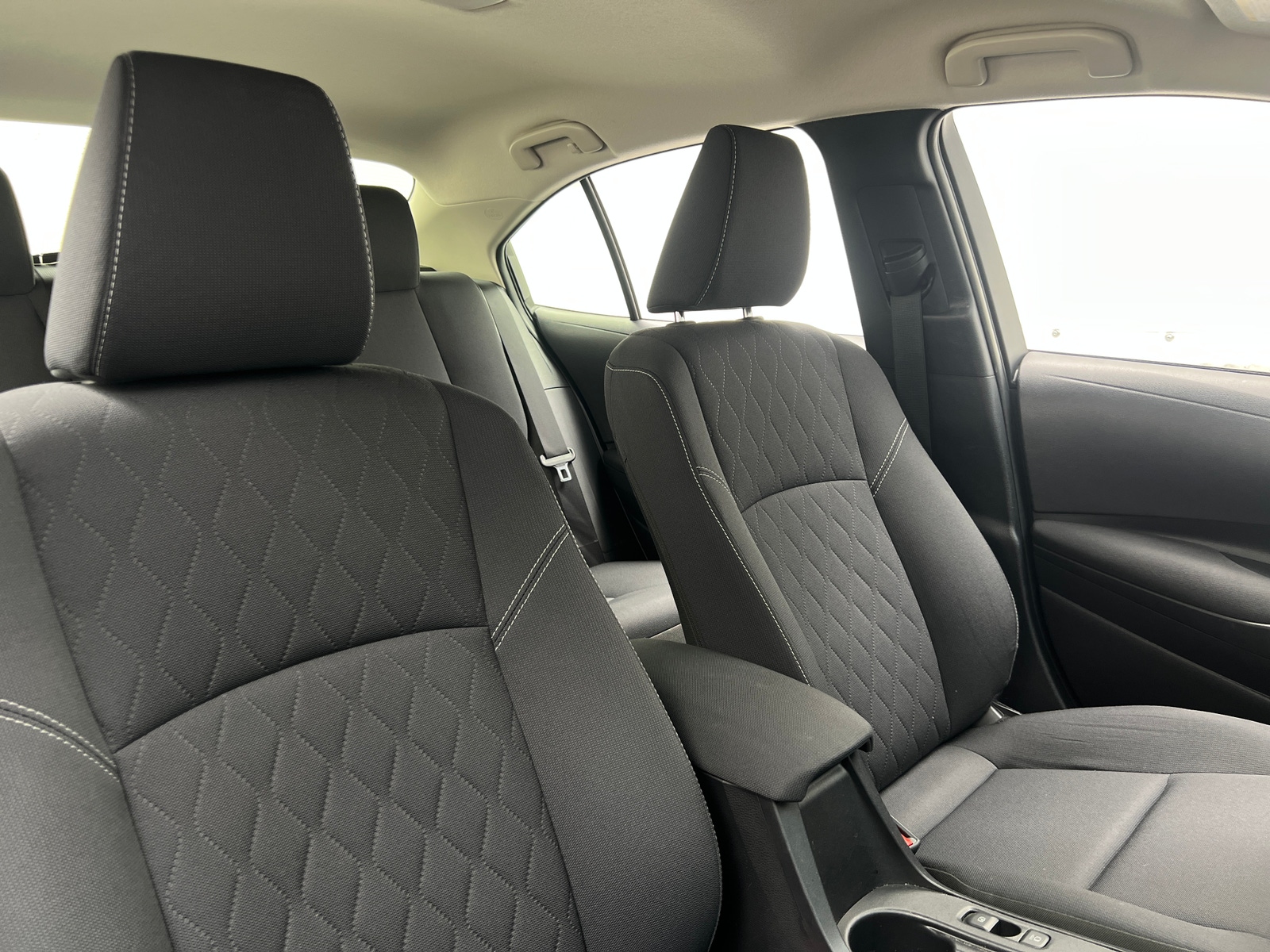 Thumbnail: 2025 Toyota Corolla - 2