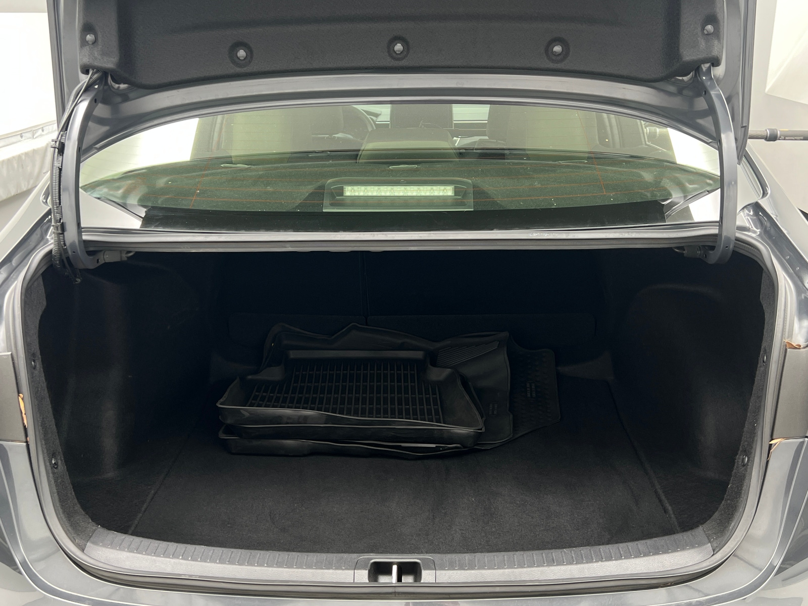 Thumbnail: 2025 Toyota Corolla - 7