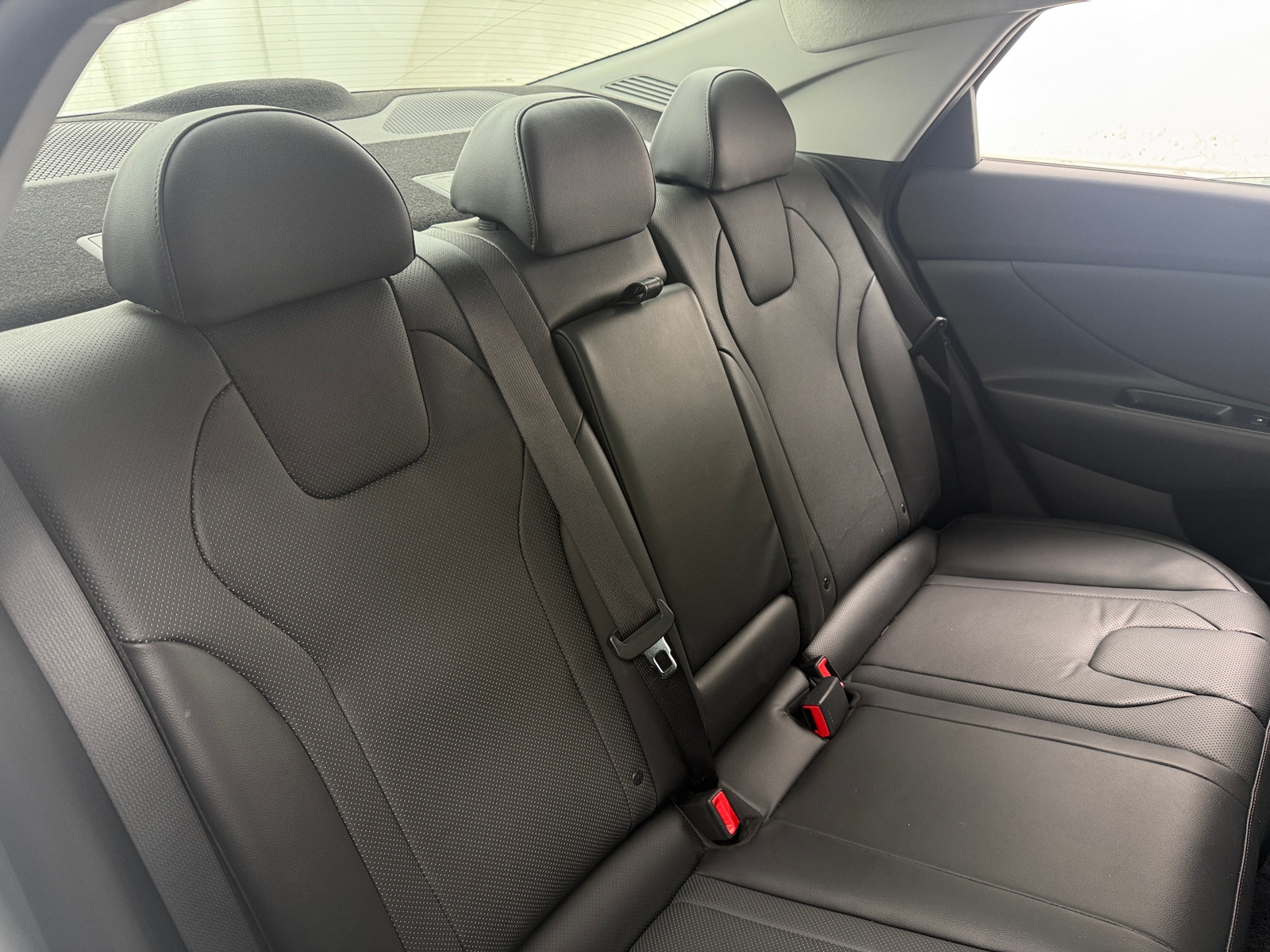 Thumbnail: 2023 Hyundai Elantra - 5