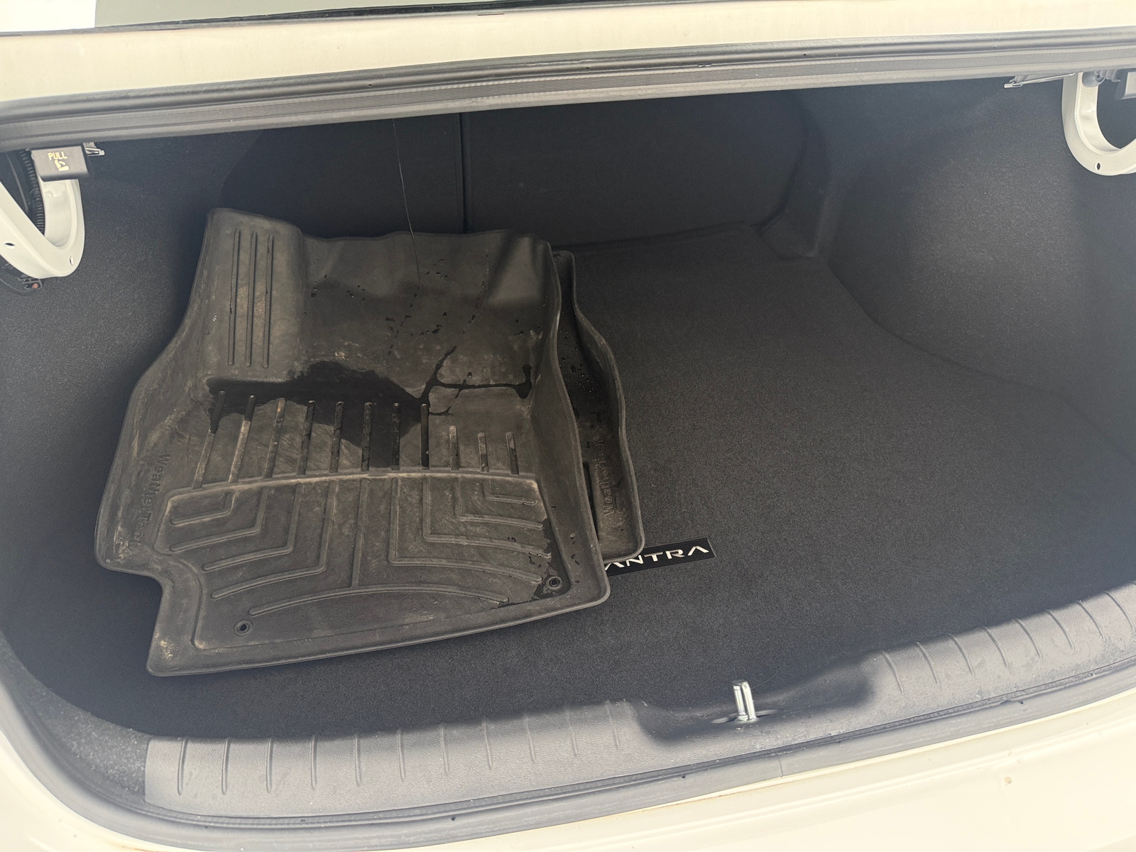 Thumbnail: 2023 Hyundai Elantra - 6