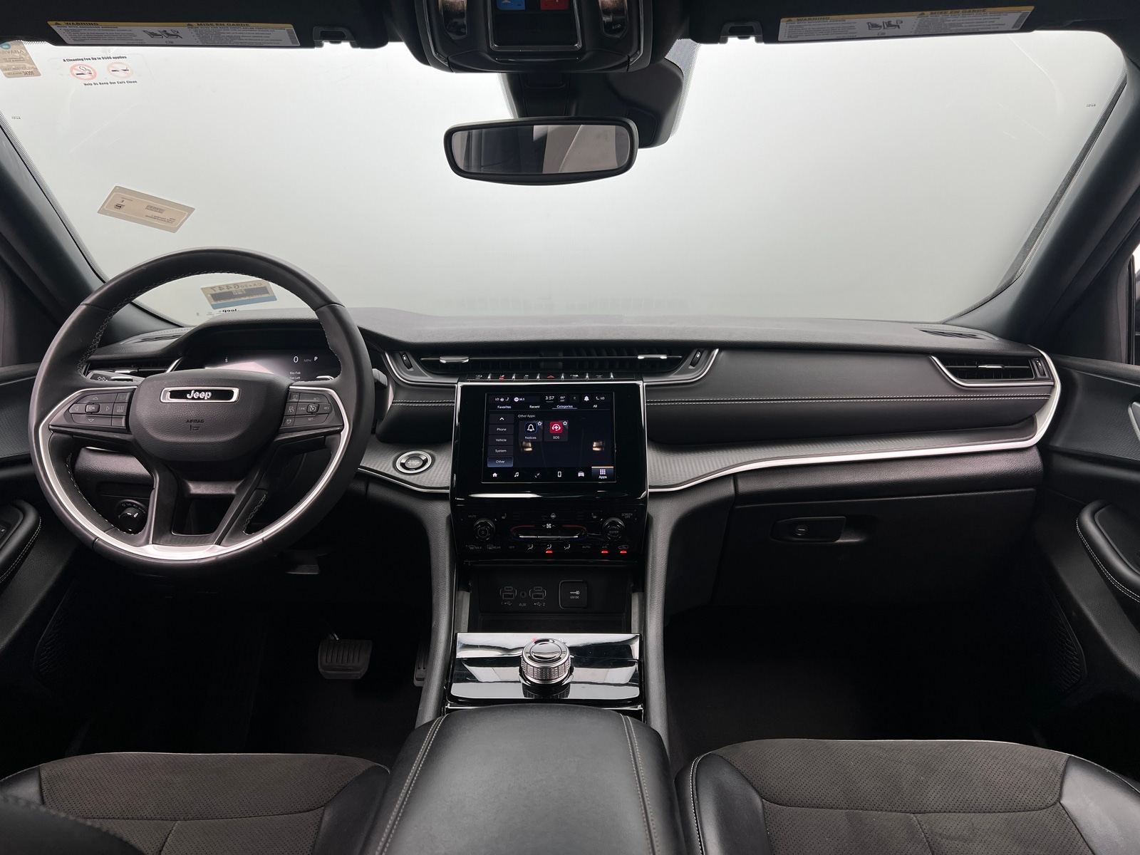 Thumbnail: 2023 Jeep Grand Cherokee L - 2