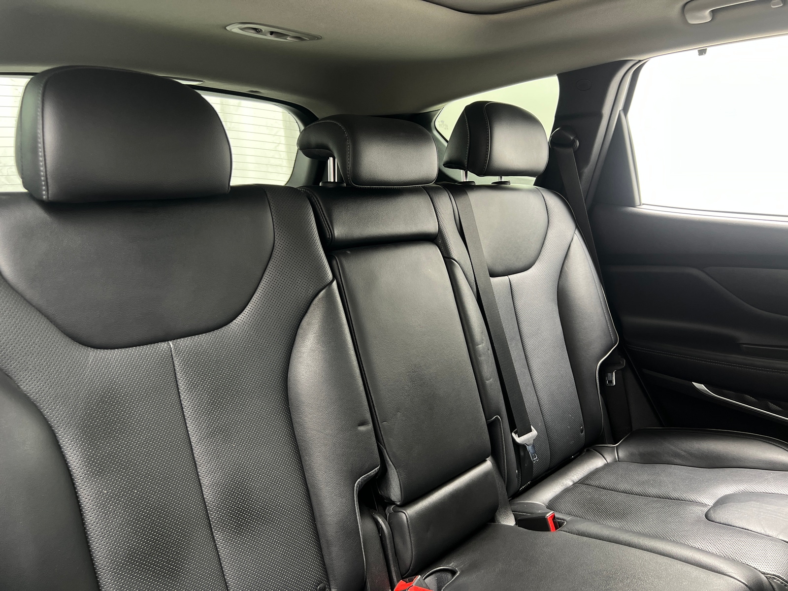 Thumbnail: 2022 Hyundai Santa Fe - 5