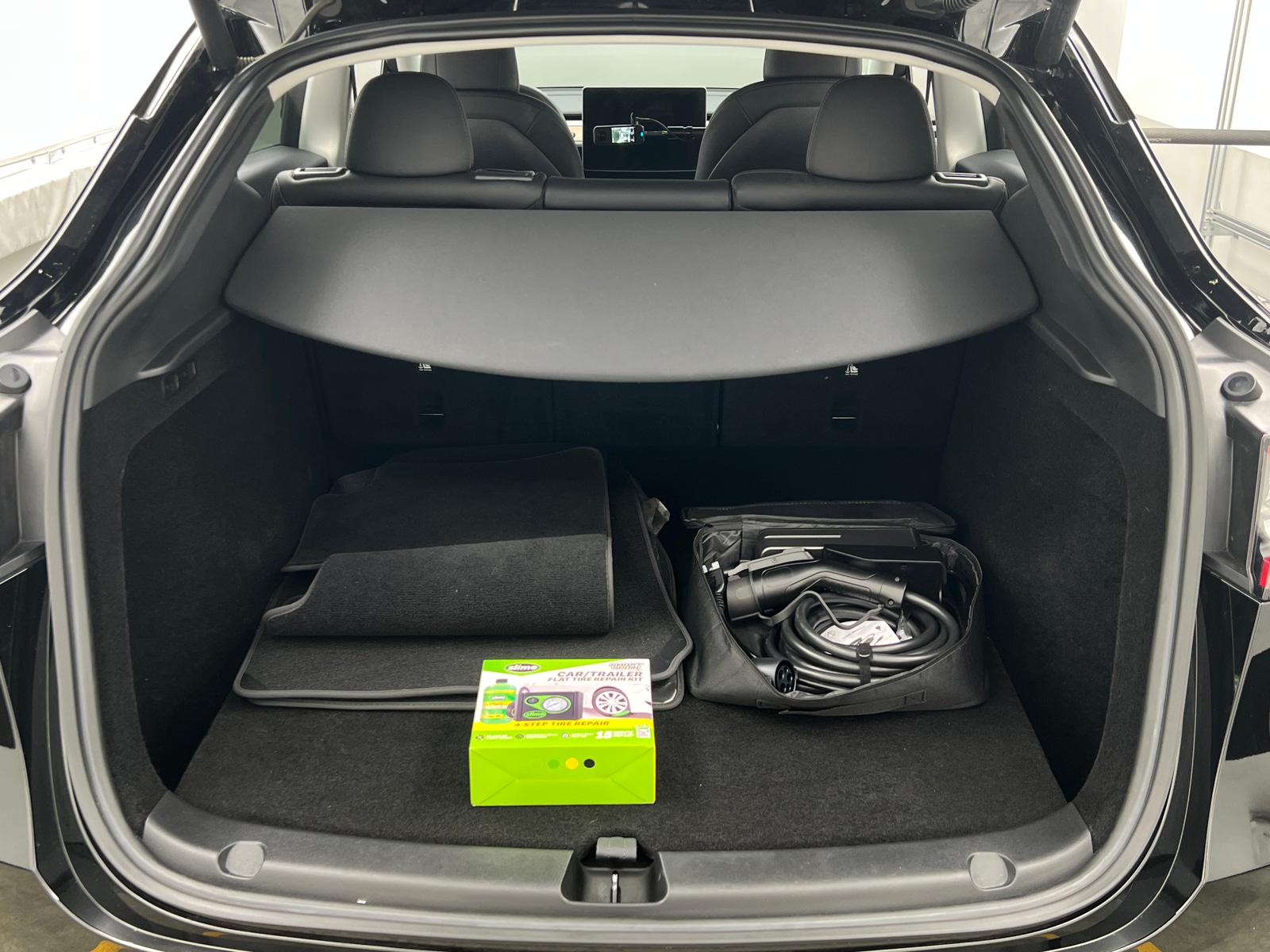 Thumbnail: 2023 Tesla Model Y - 6