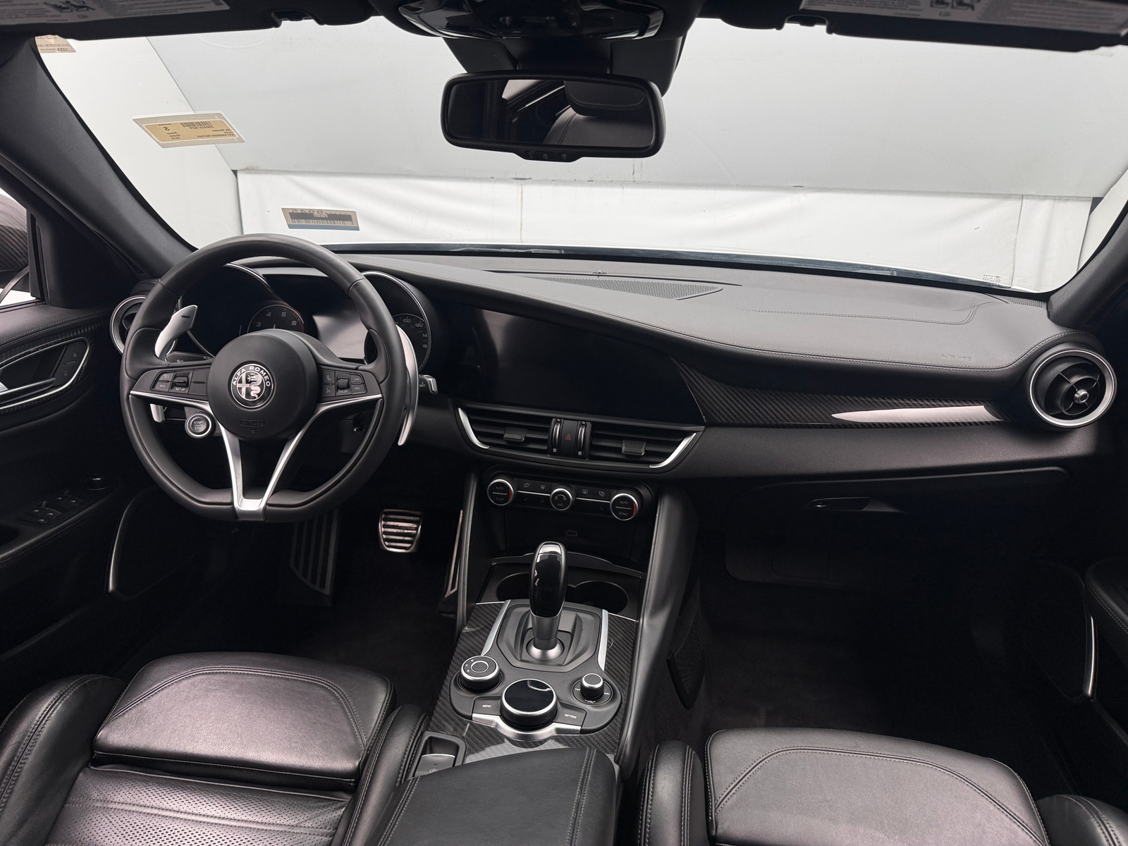 Thumbnail: 2019 Alfa Romeo Giulia - 2