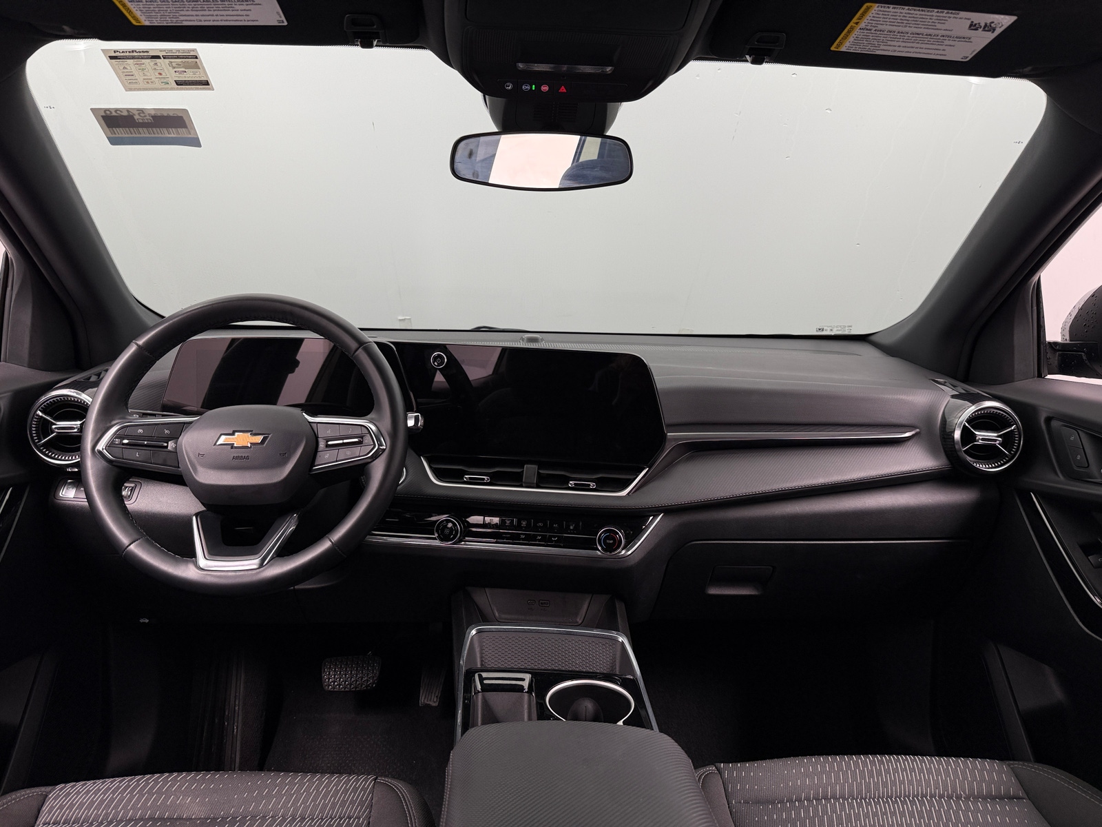 Thumbnail: 2025 Chevrolet Equinox - 3