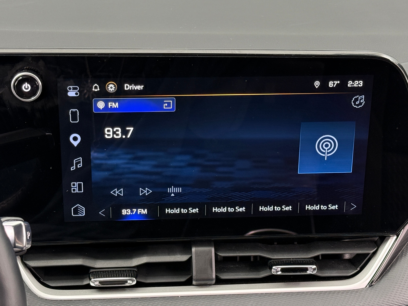 Thumbnail: 2025 Chevrolet Equinox - 4