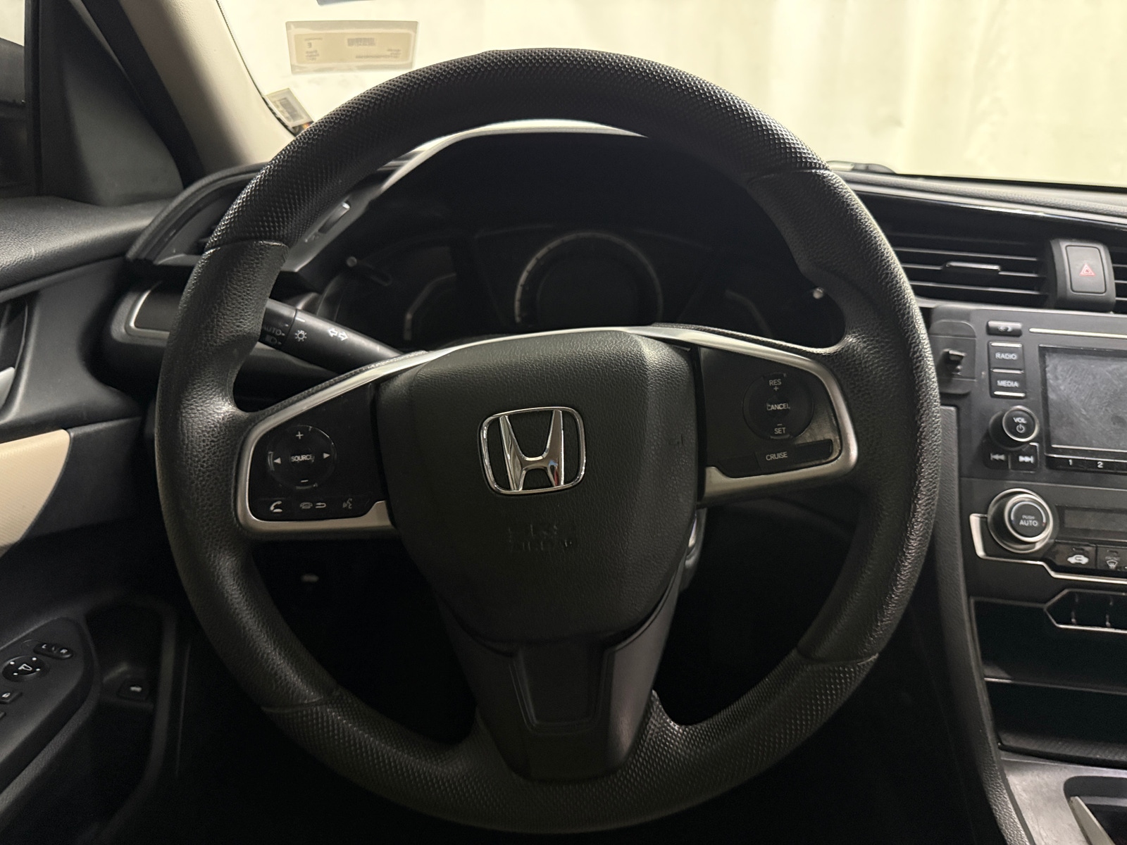 Thumbnail: 2017 Honda Civic - 5