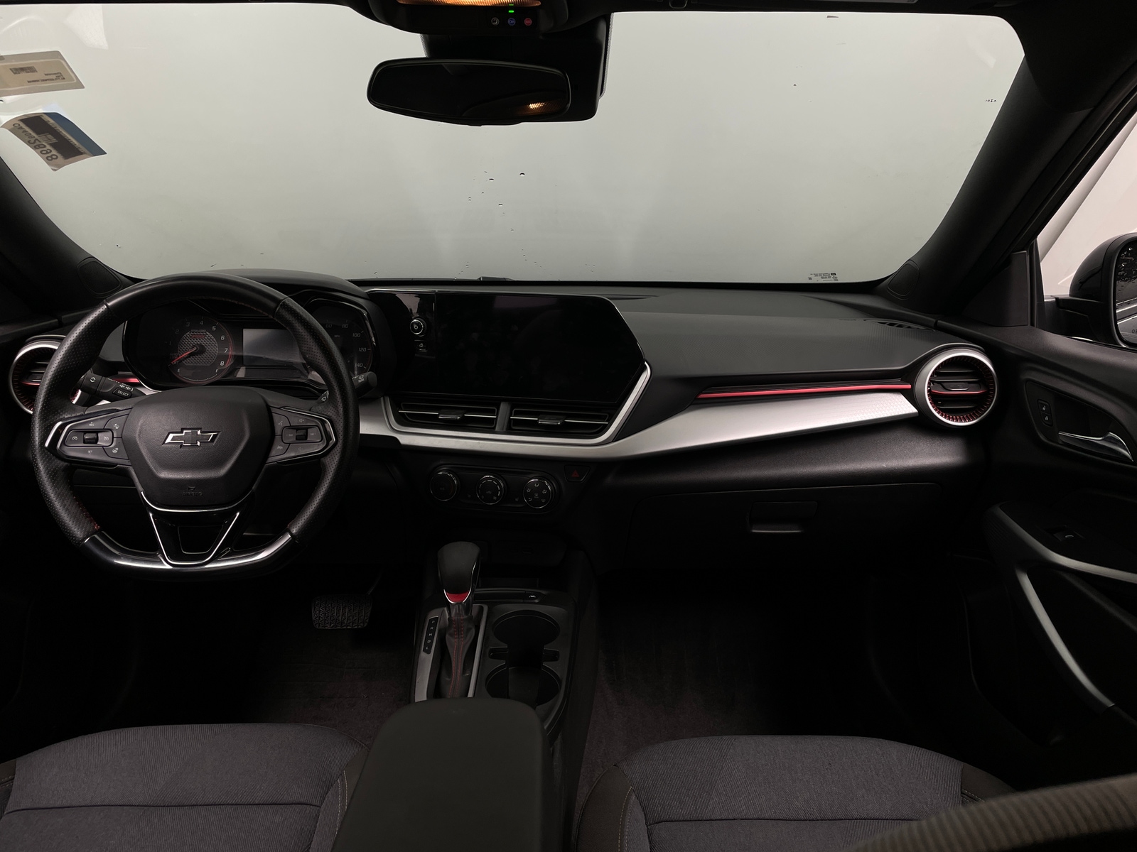 Thumbnail: 2025 Chevrolet Trax - 3