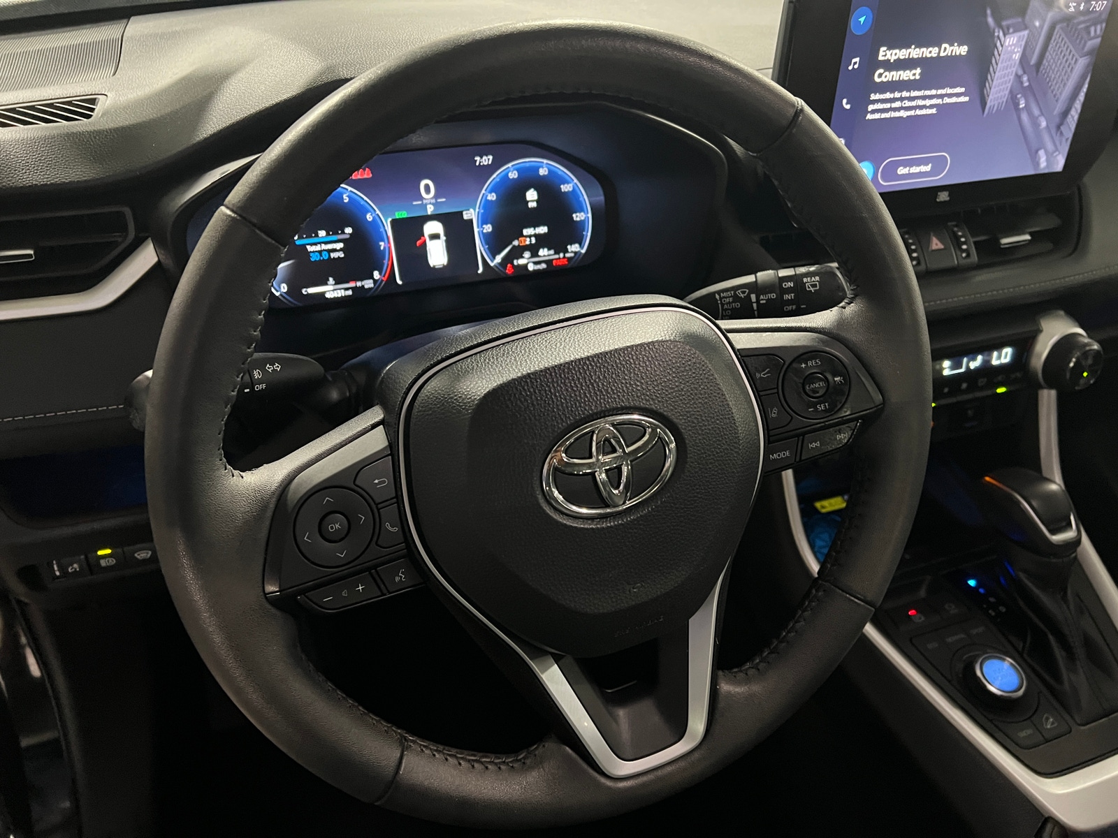 Thumbnail: 2023 Toyota RAV4 - 4