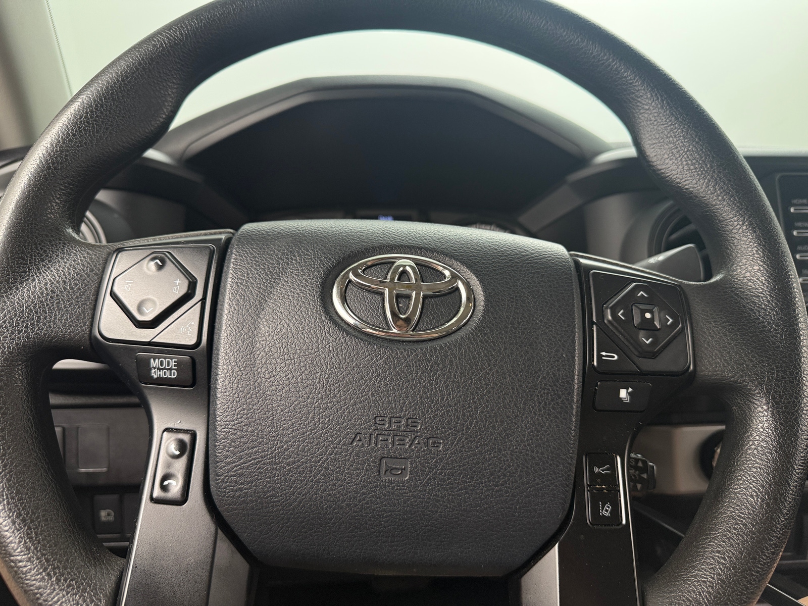 Thumbnail: 2020 Toyota Tacoma - 5