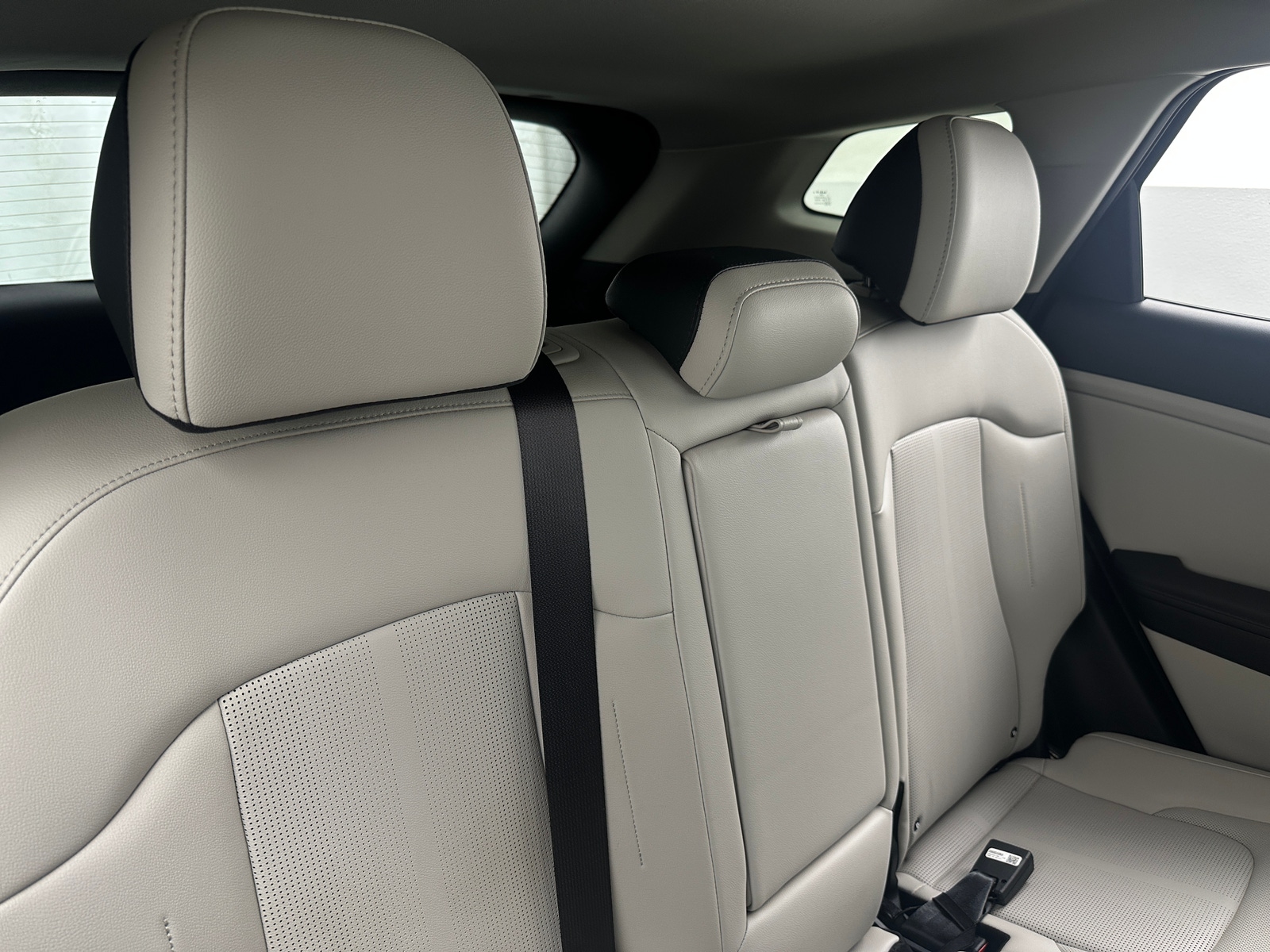 Thumbnail: 2026 Kia Sportage - 5