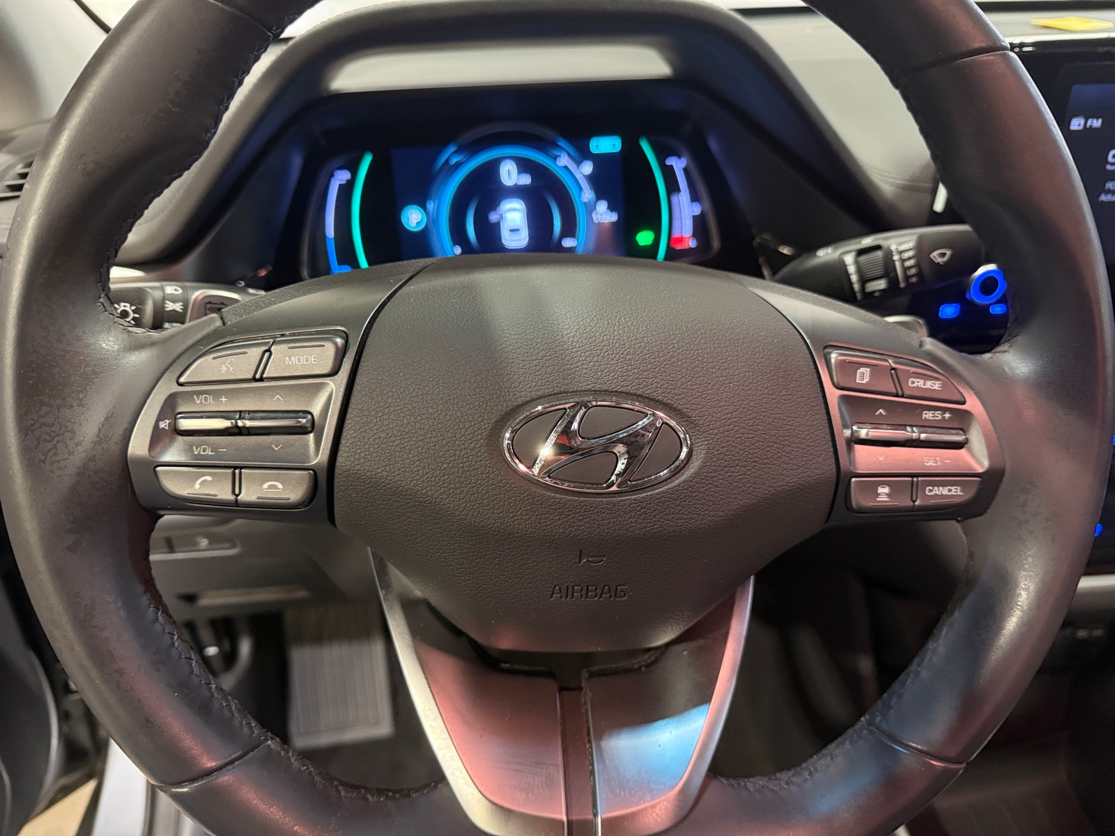 Thumbnail: 2020 Hyundai Ioniq - 5