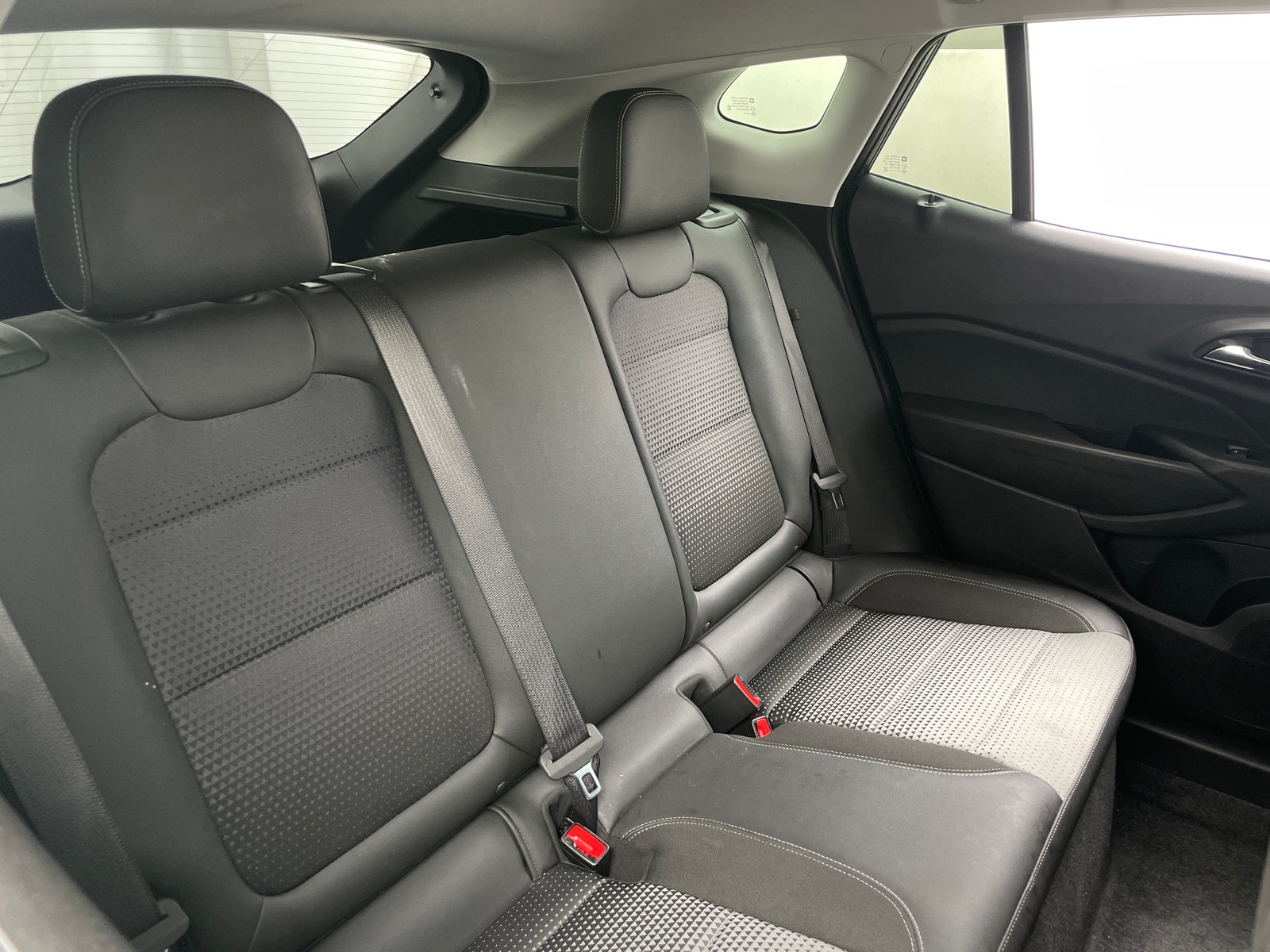 Thumbnail: 2025 Chevrolet Trax - 6