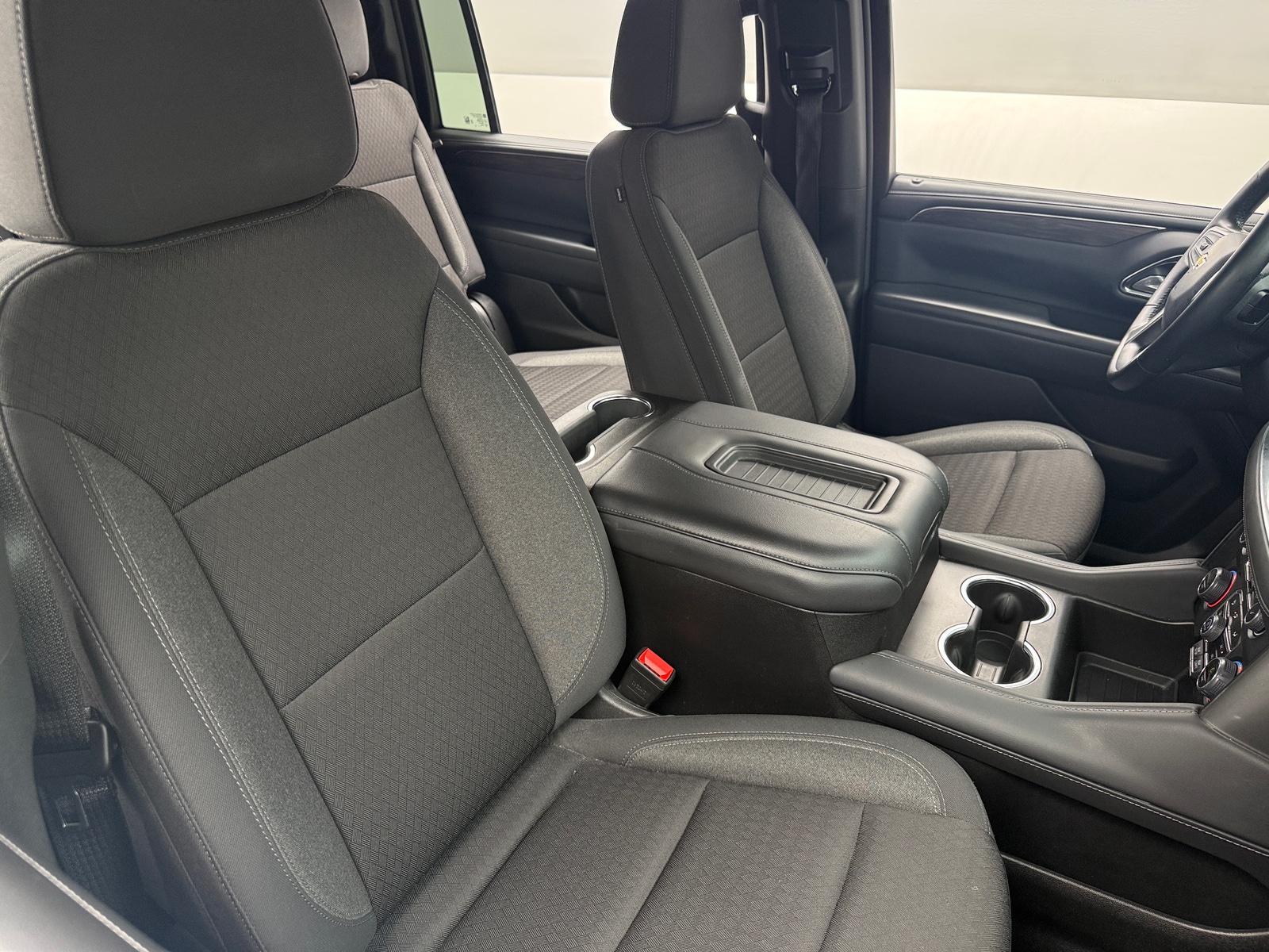 Thumbnail: 2024 Chevrolet Suburban - 2